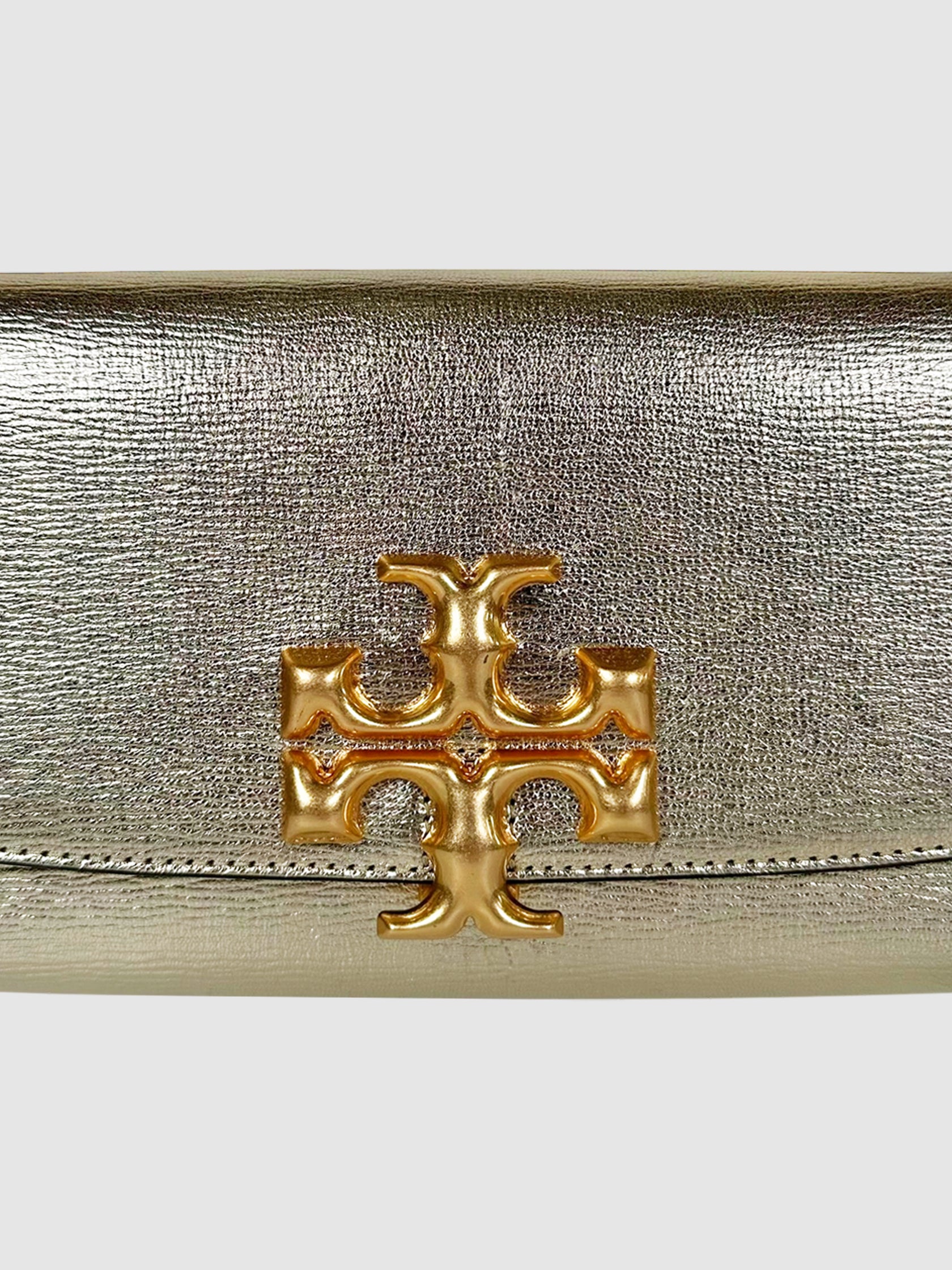 Metallic Eleanor Clutch