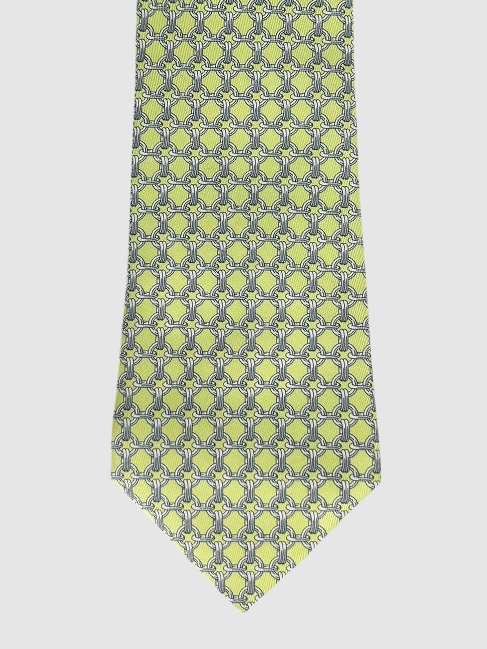 Equestrian Chain Tie