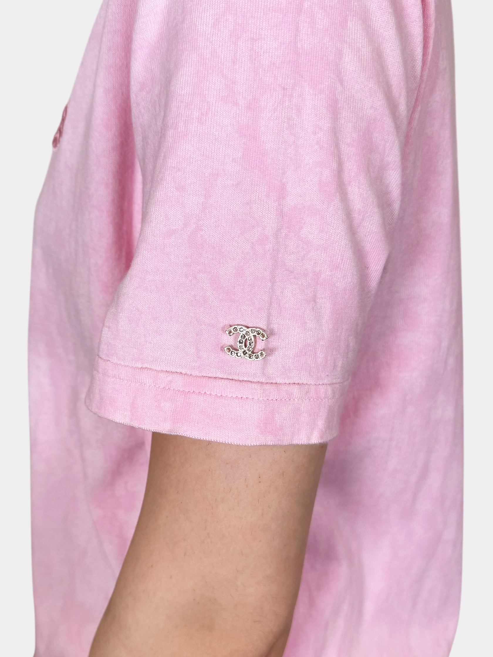 2020 Embroidered Logo Top