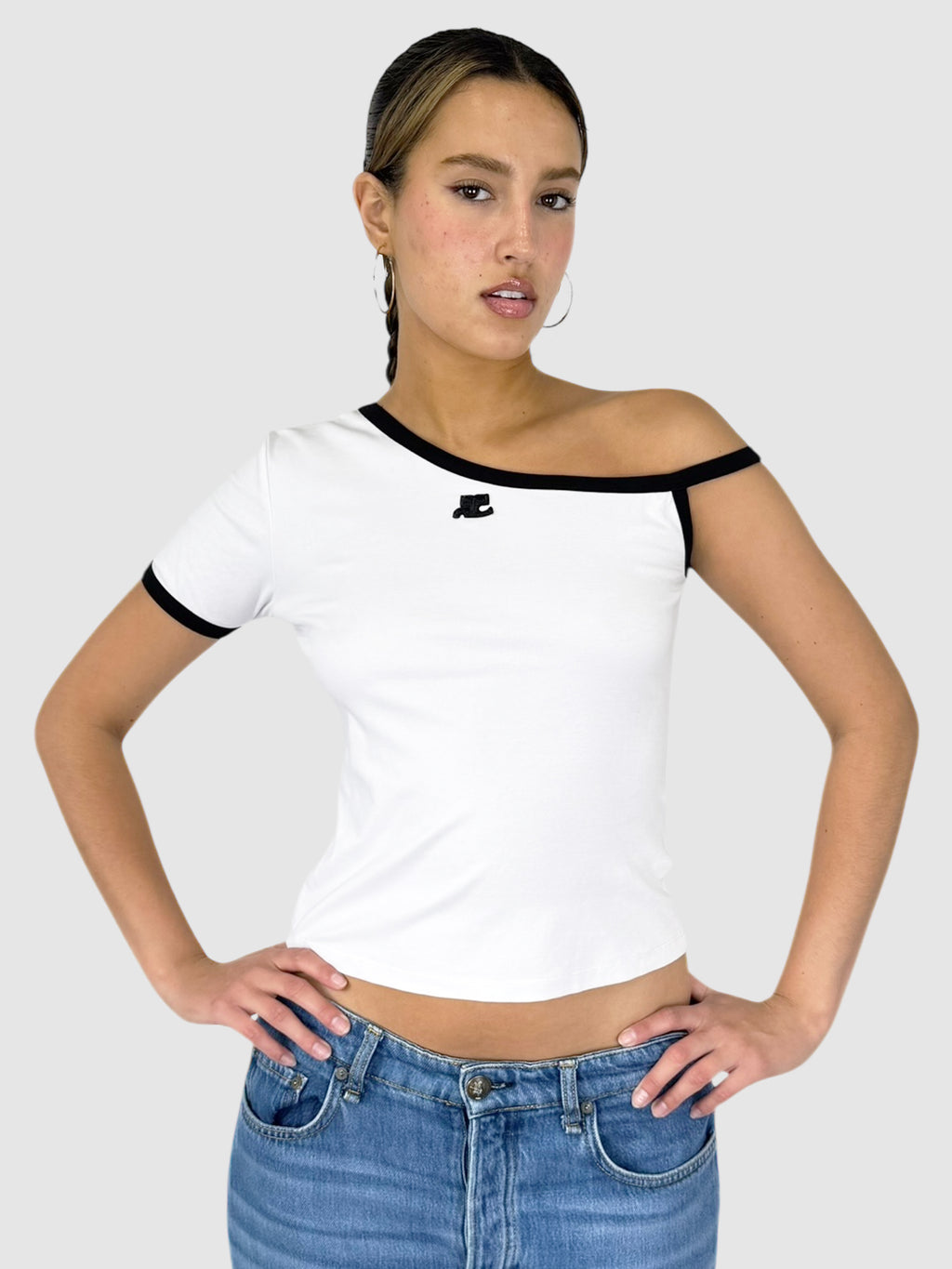 Slanting Top COURRÈGES Slant Shoulder Top - Size L – Second Nature Boutique