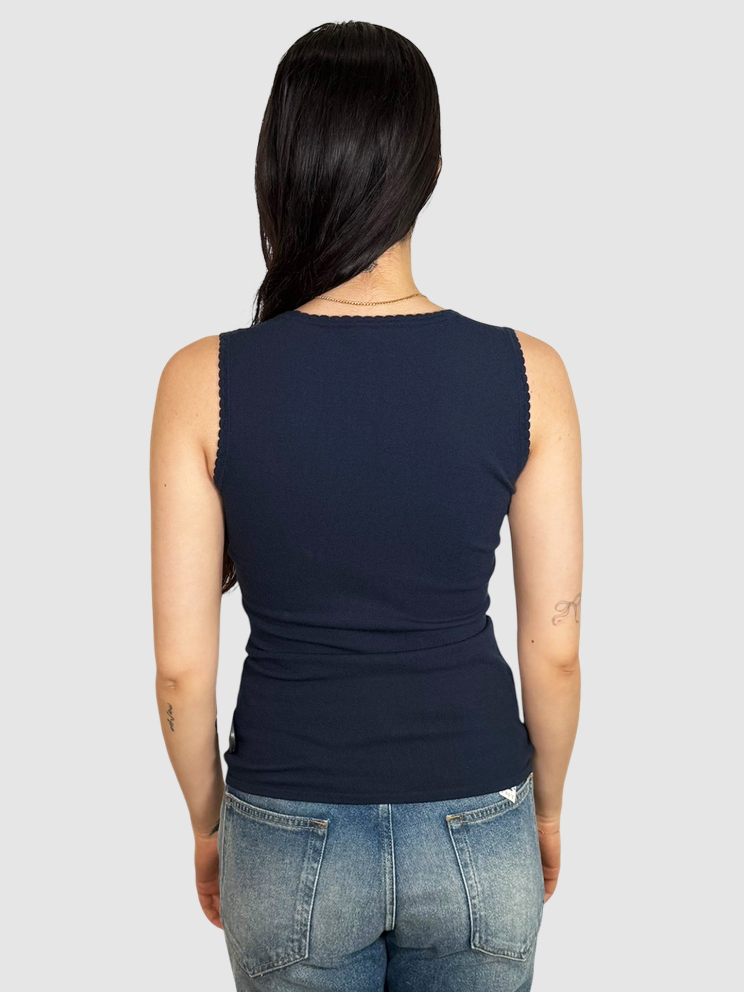 Scallop Trim Top