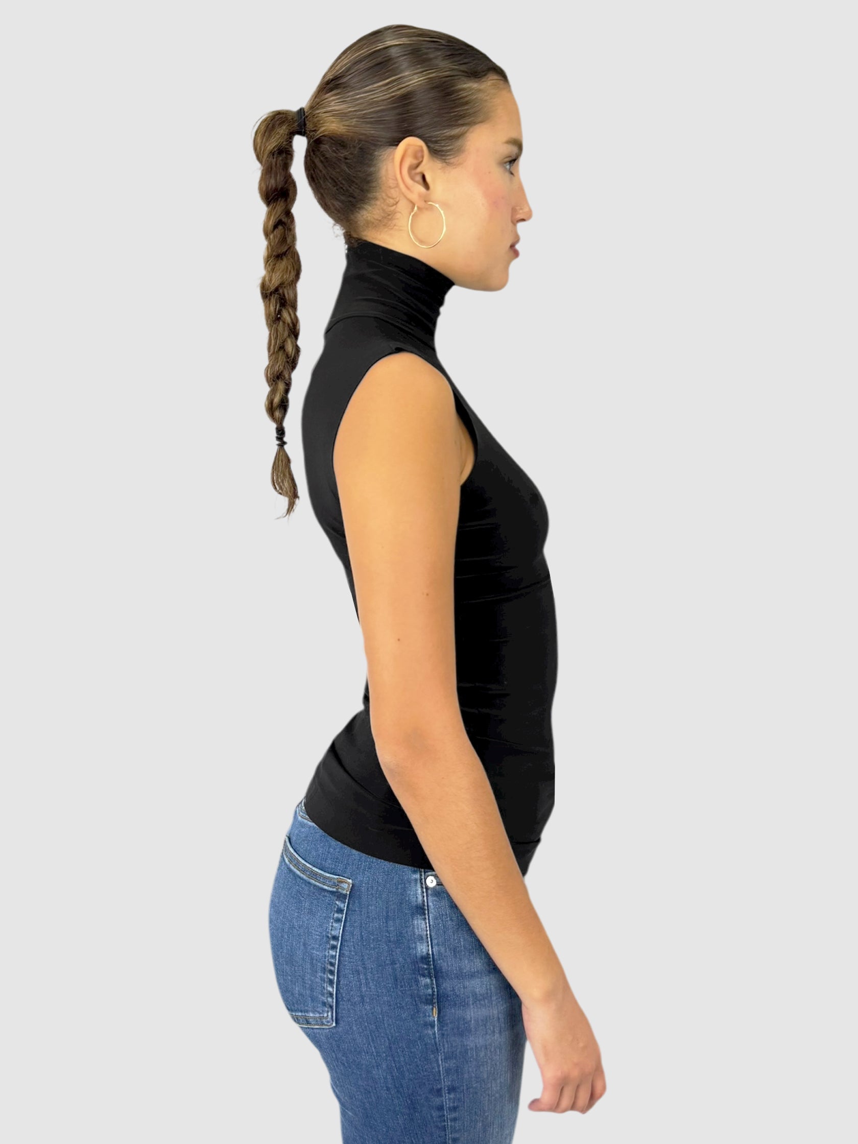 Sleeveless Turtleneck Top