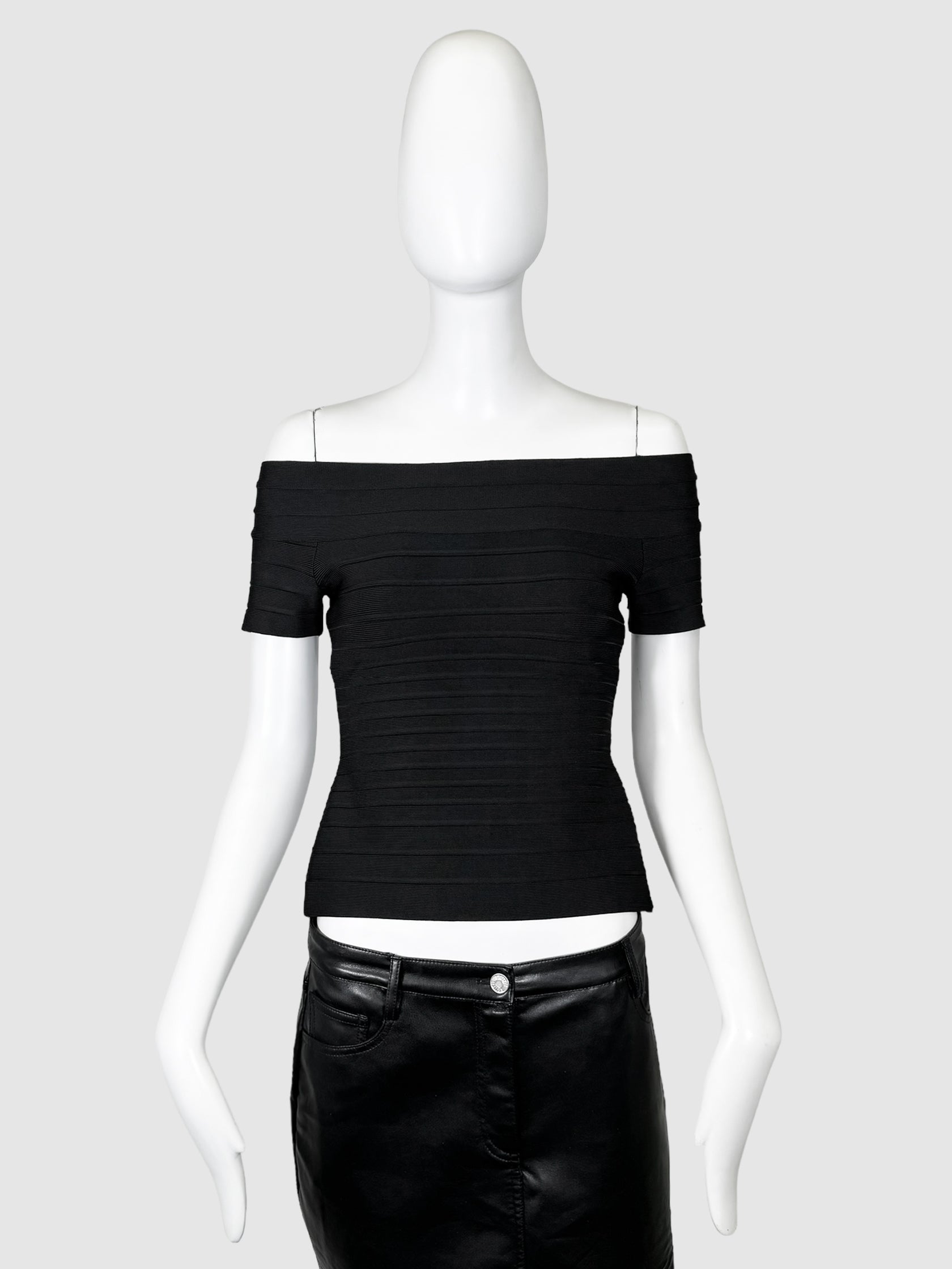 Hervé Léger Ribbed Off-the-Shoulder Top - Size S