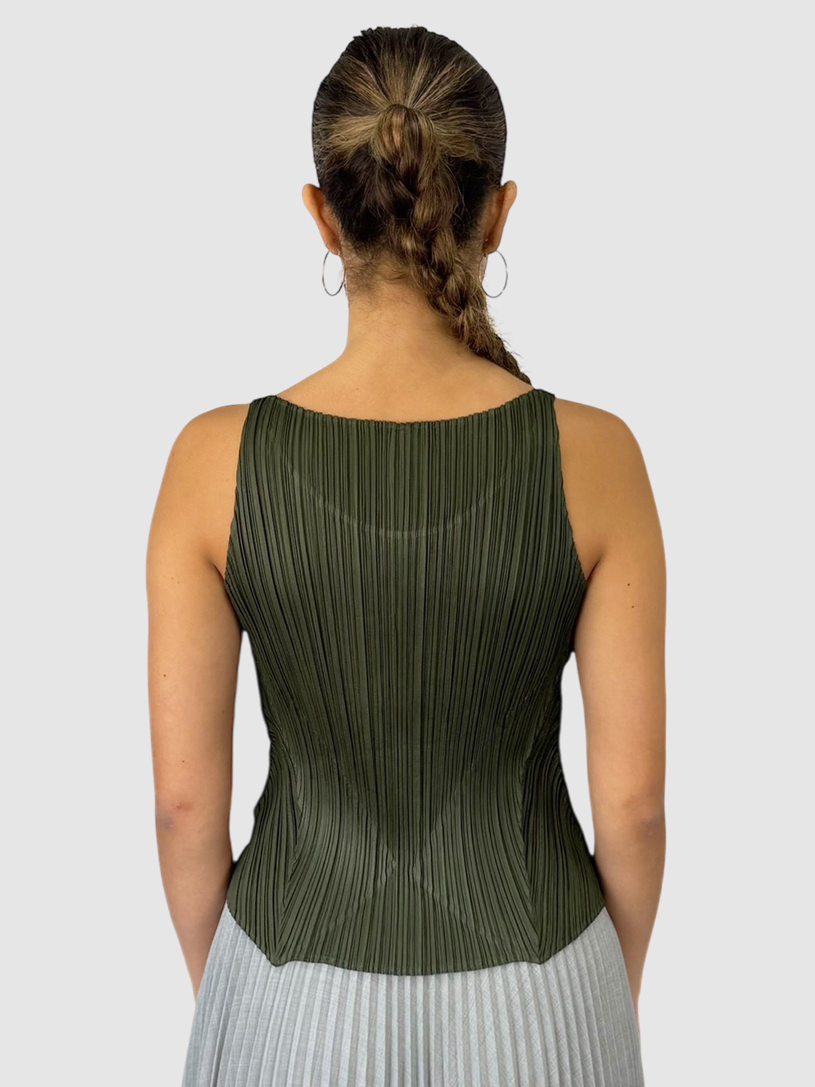 Pleated Sleeveless Top