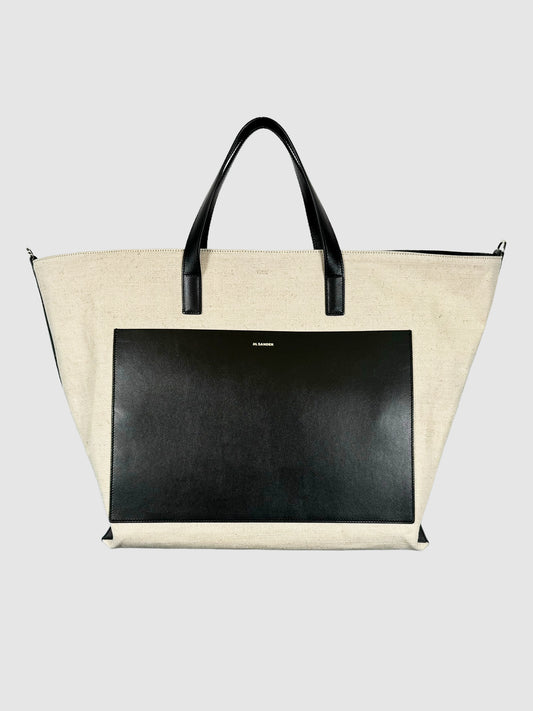 Wander Square Tote Bag