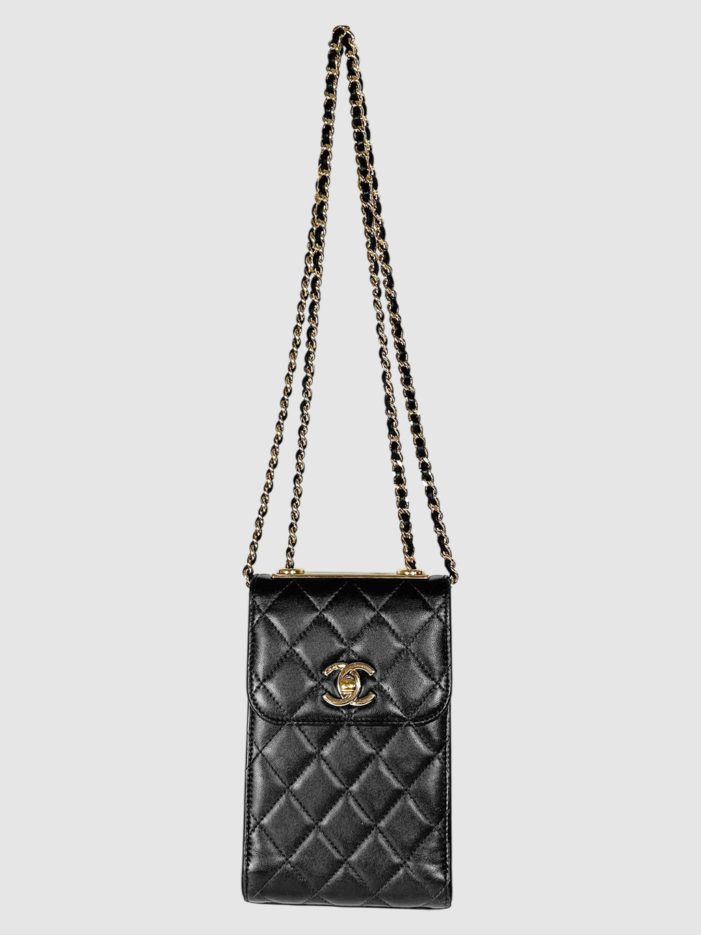 2016-2017 CC Trendy Phone Holder