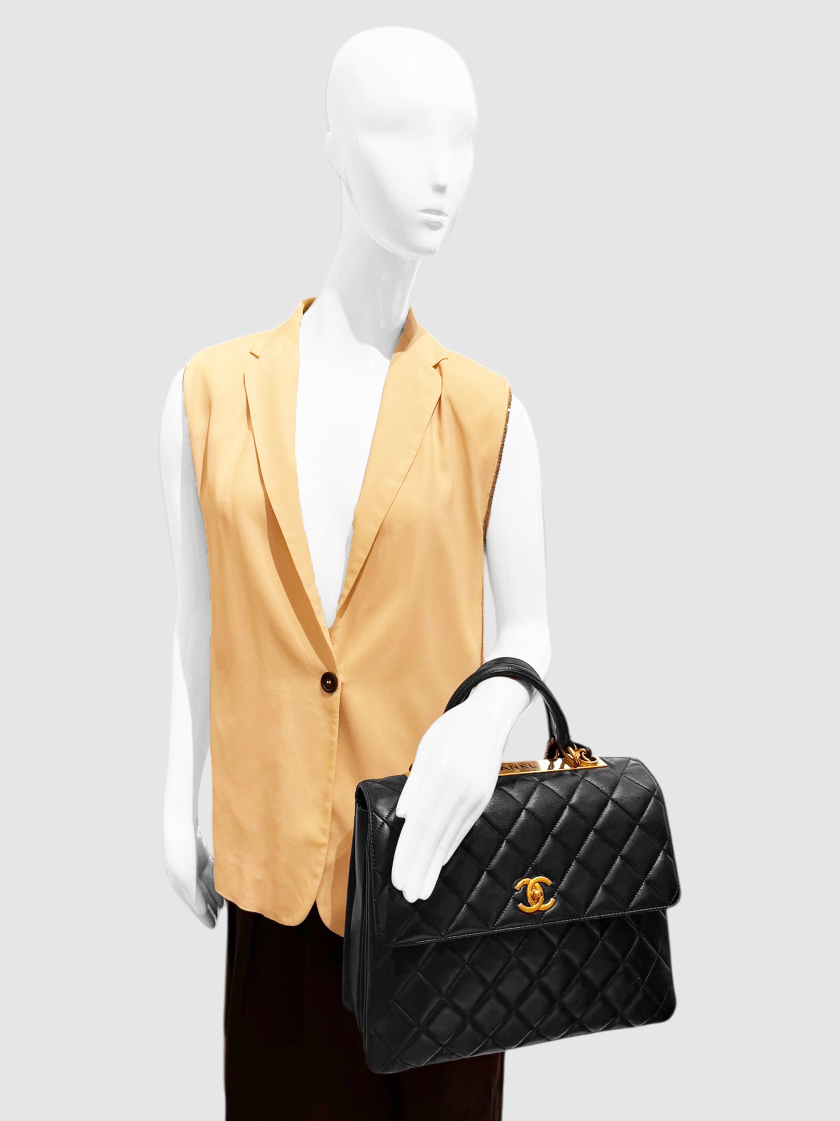 Chanel Black Quilted Leather Trendy CC Handle Bag luxury designer resale consignment toronto canada secondhand