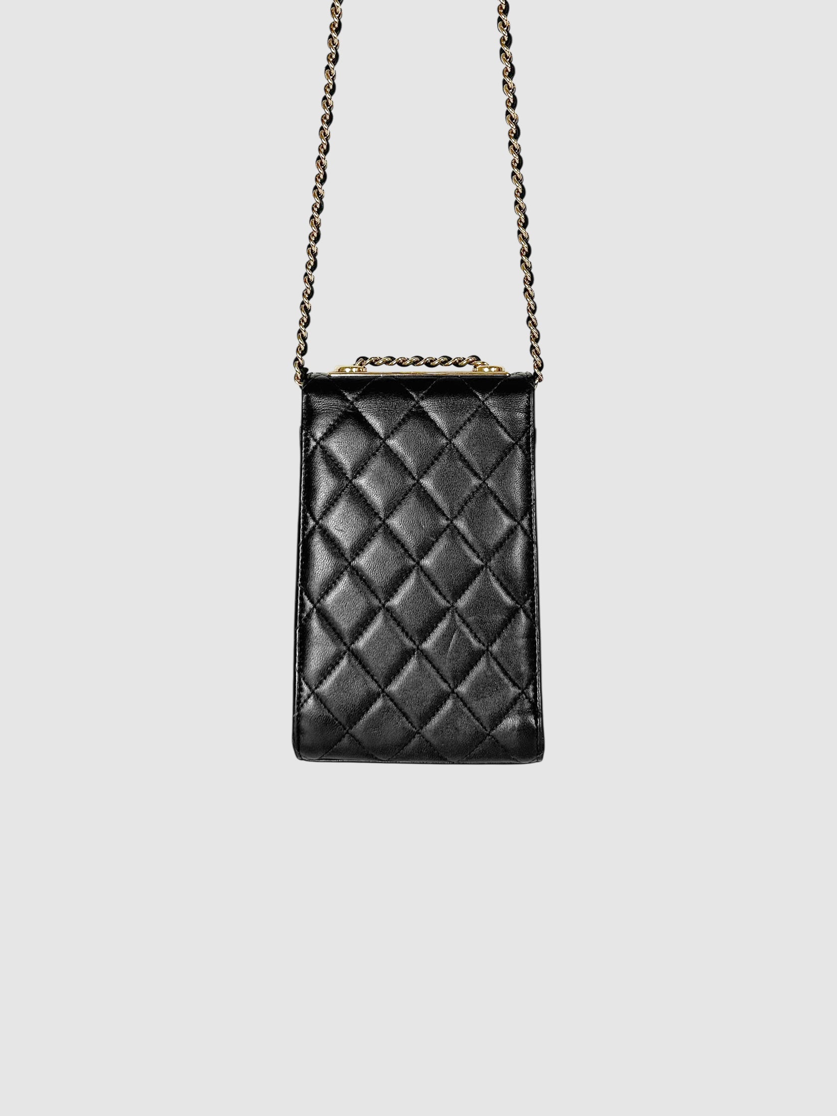 2016-2017 CC Trendy Phone Holder