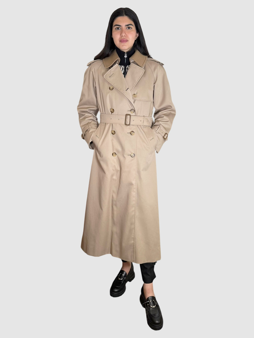 Burberry Beige Double-Breasted Long Trench Coat with Detachable Wool Interior, Size 6 Luxury Designer resale Toronto Canada secondhand consignment