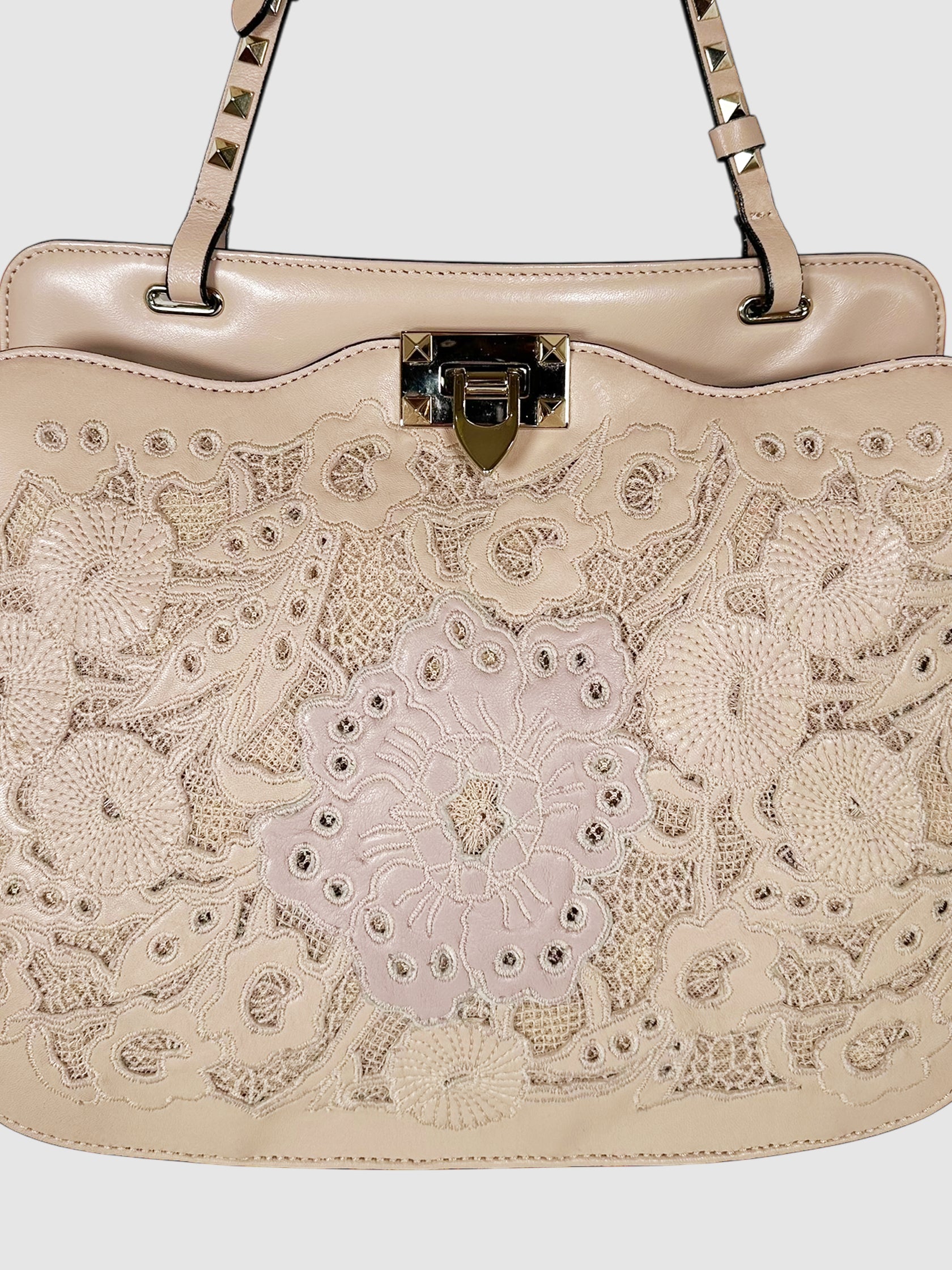 Rockstud Flip-Lock Lace Shoulder Bag