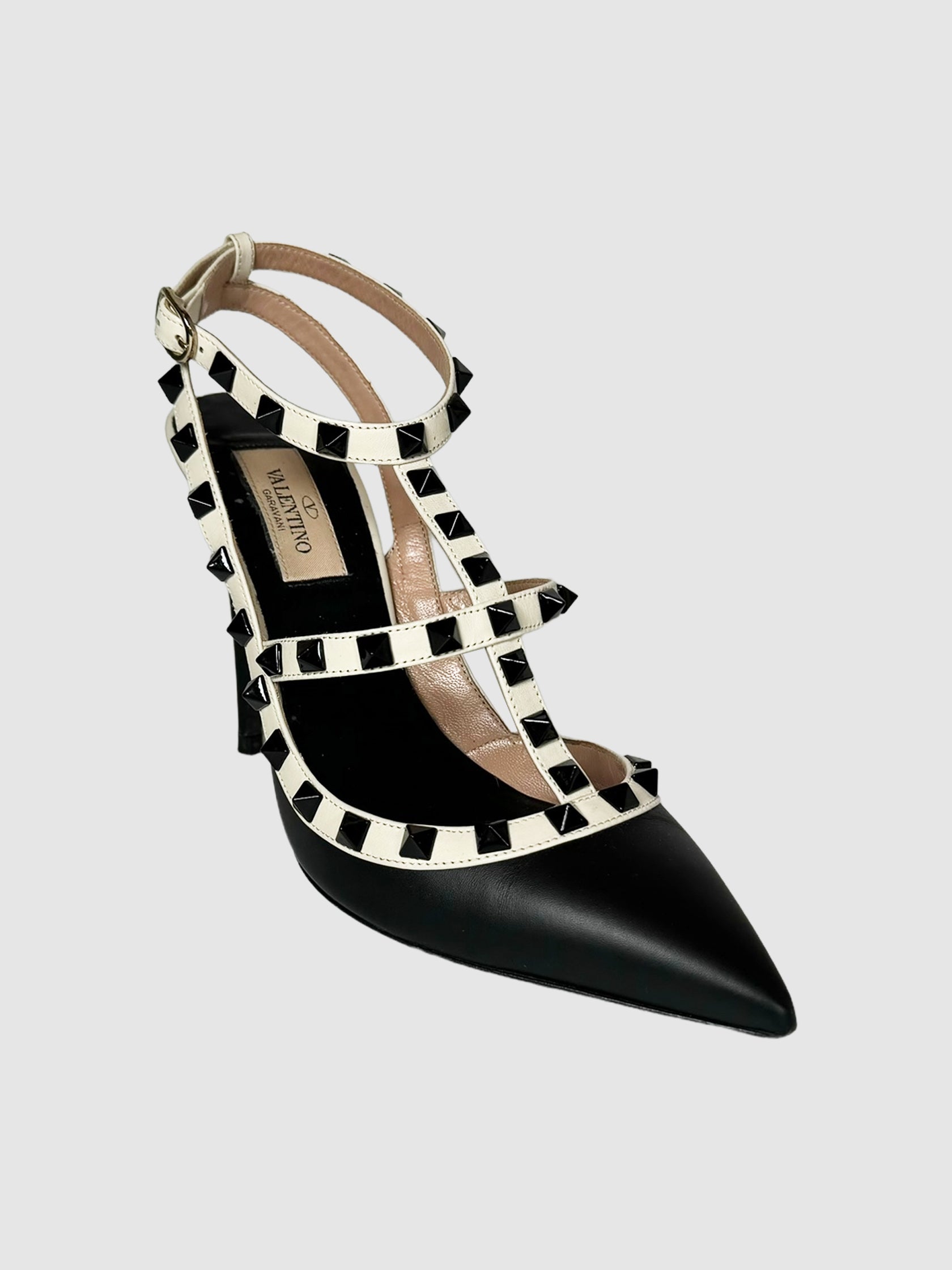 Garavani Rockstud Ankle Strap Pumps secondhand designer luxury resale consignment