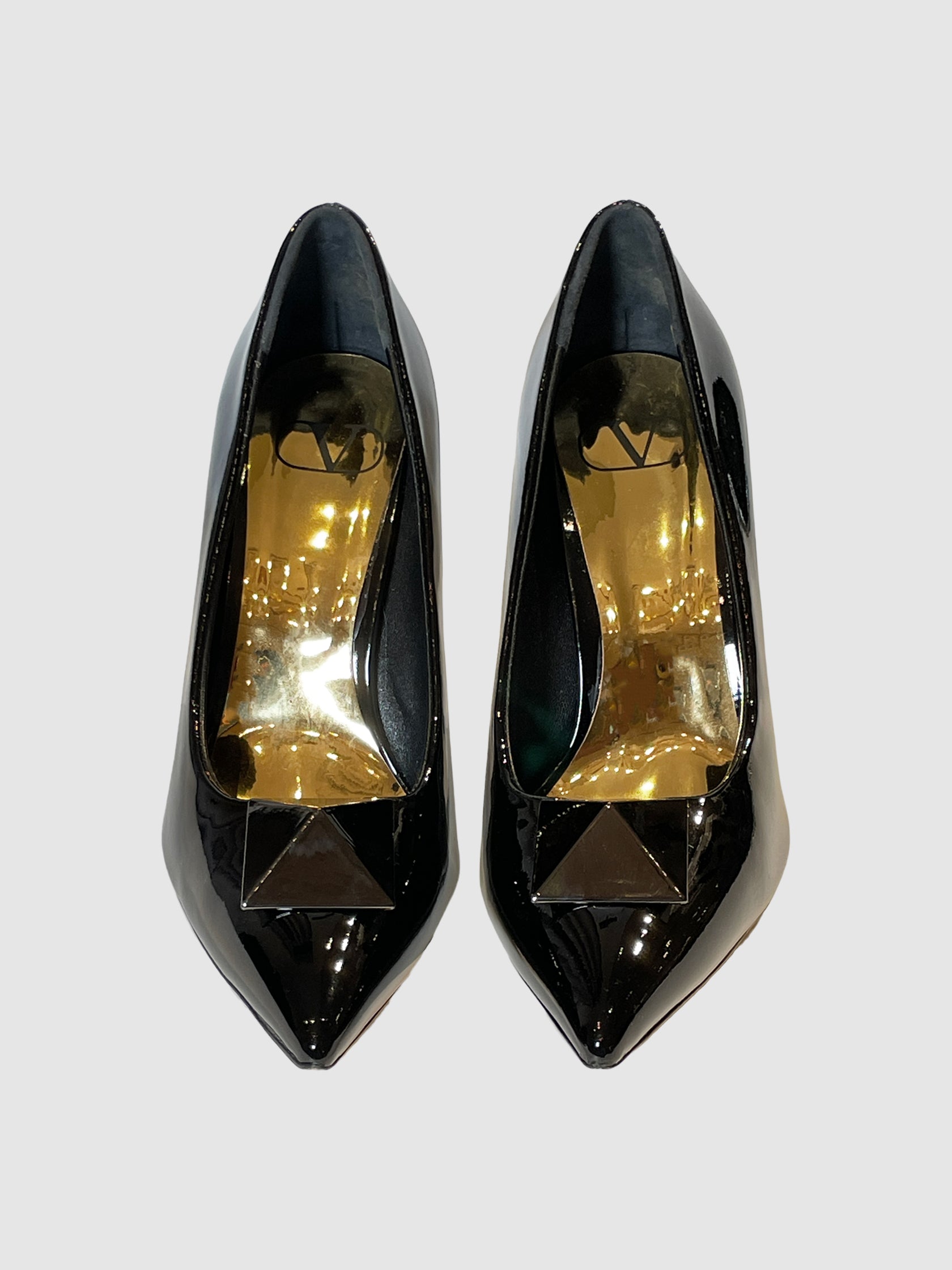 One-Stud Patent Pumps - Size 41