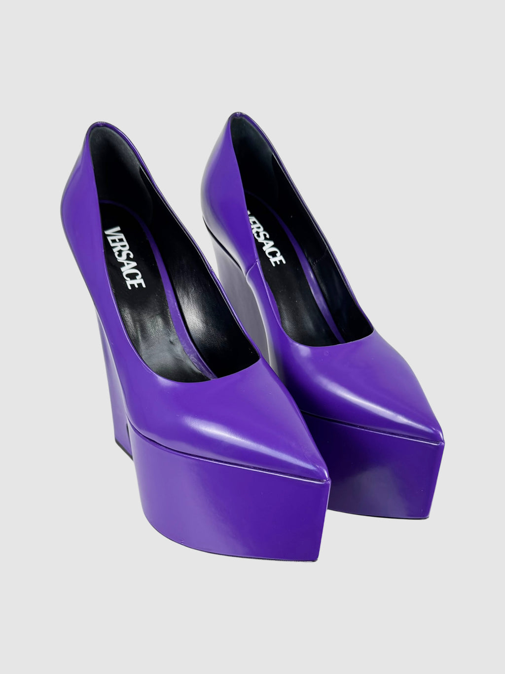 Versace Purple Leather Tempest Platform Pumps, Size 39.5 Luxury Designer Resale Consignment Toronto Secondhand Pre-Loved