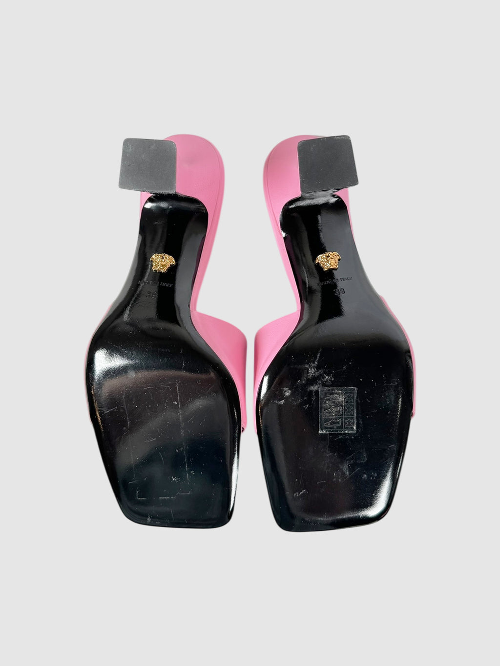 Medusa Leather Mules