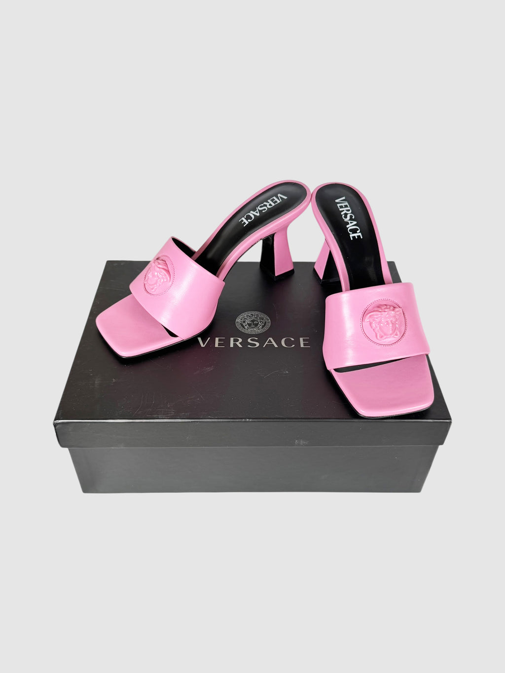 Medusa Leather Mules