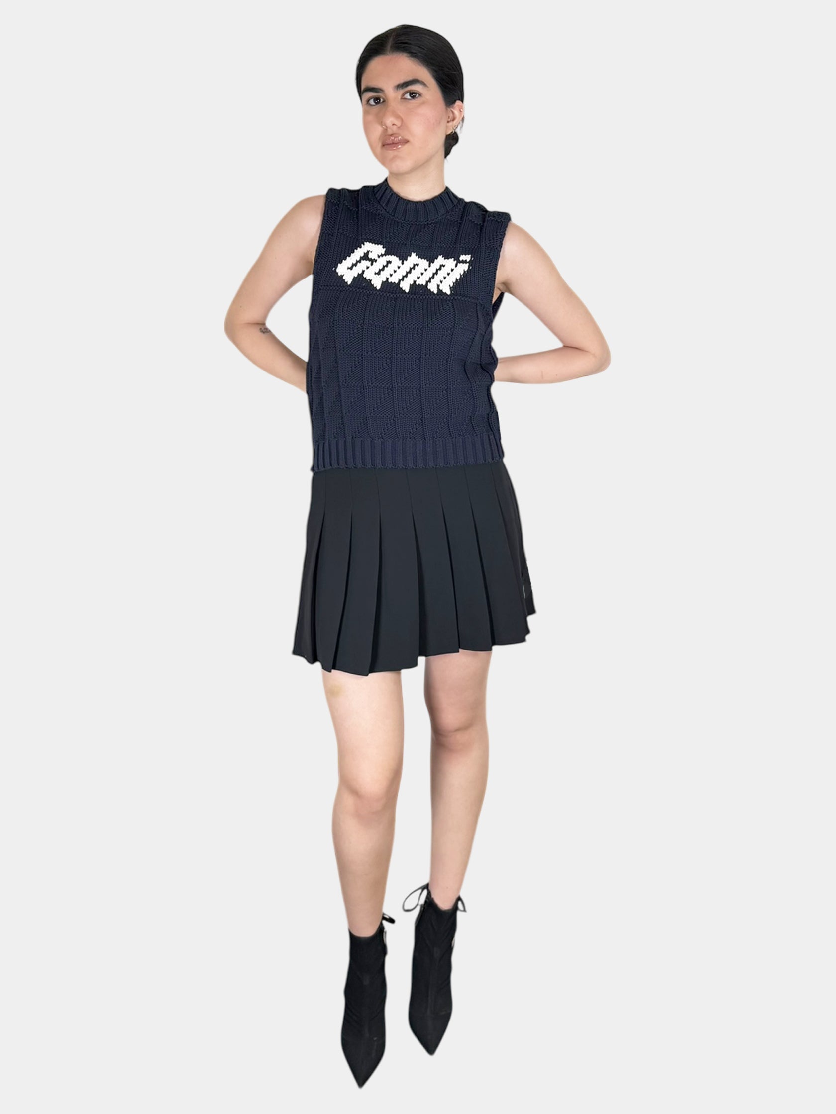 Rope Logo Vest - Size XS