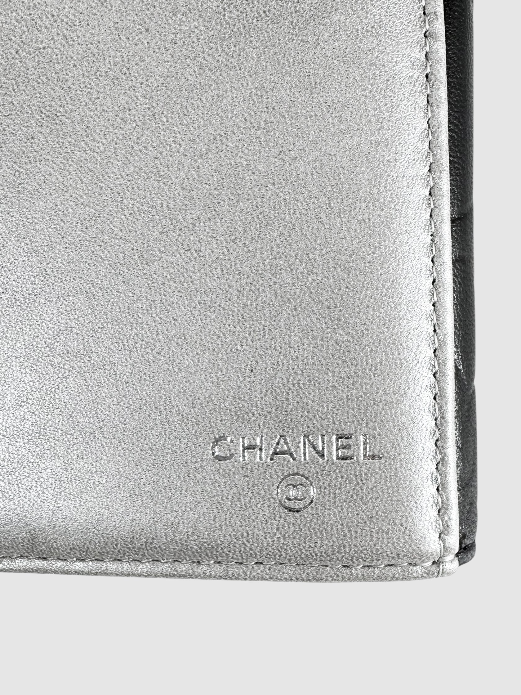 Camellia Flap Wallet