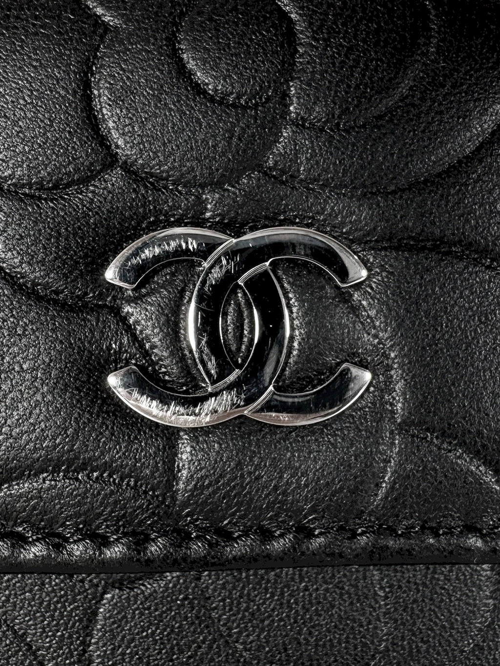 Camellia Flap Wallet