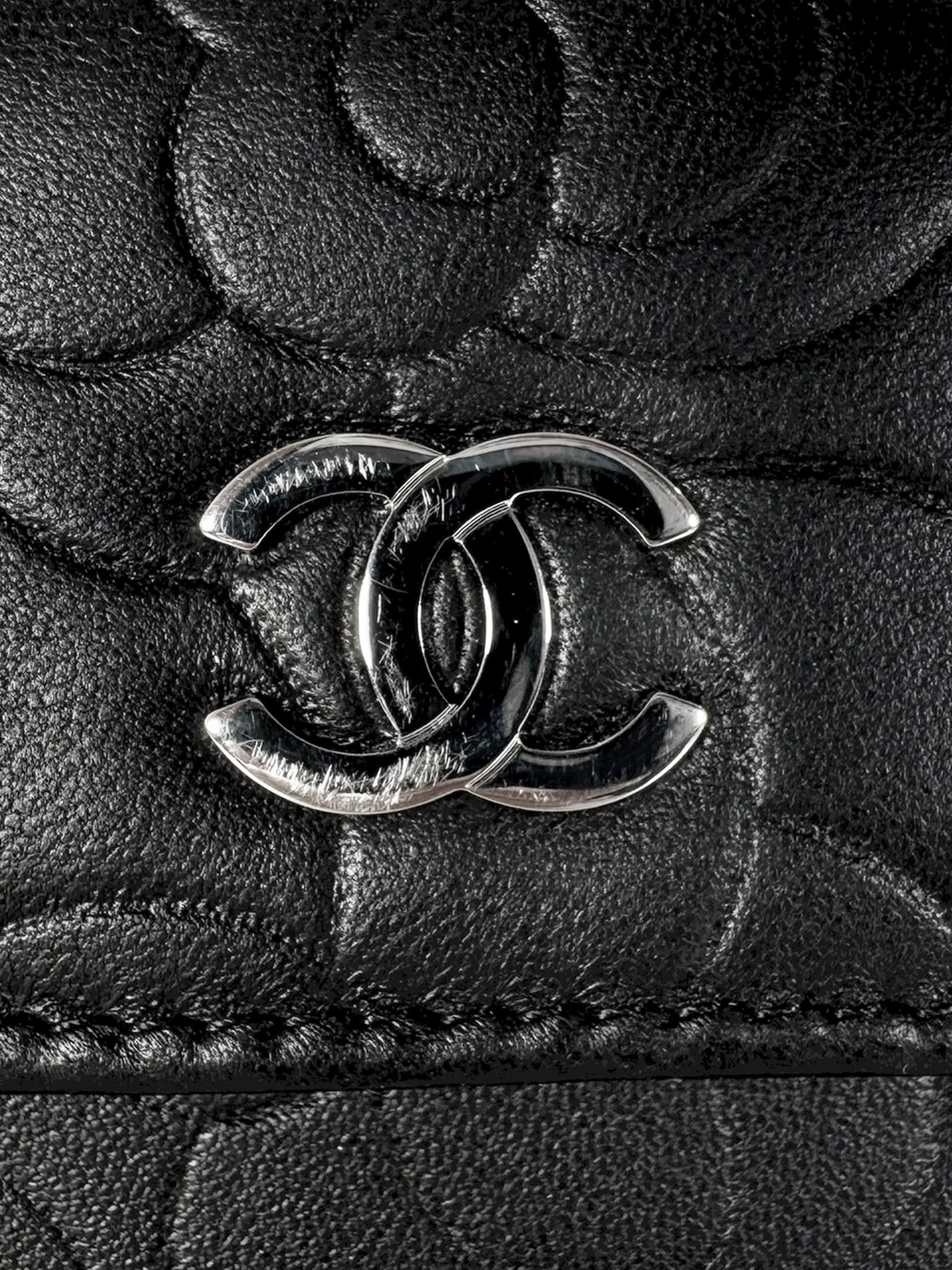 Camellia Flap Wallet