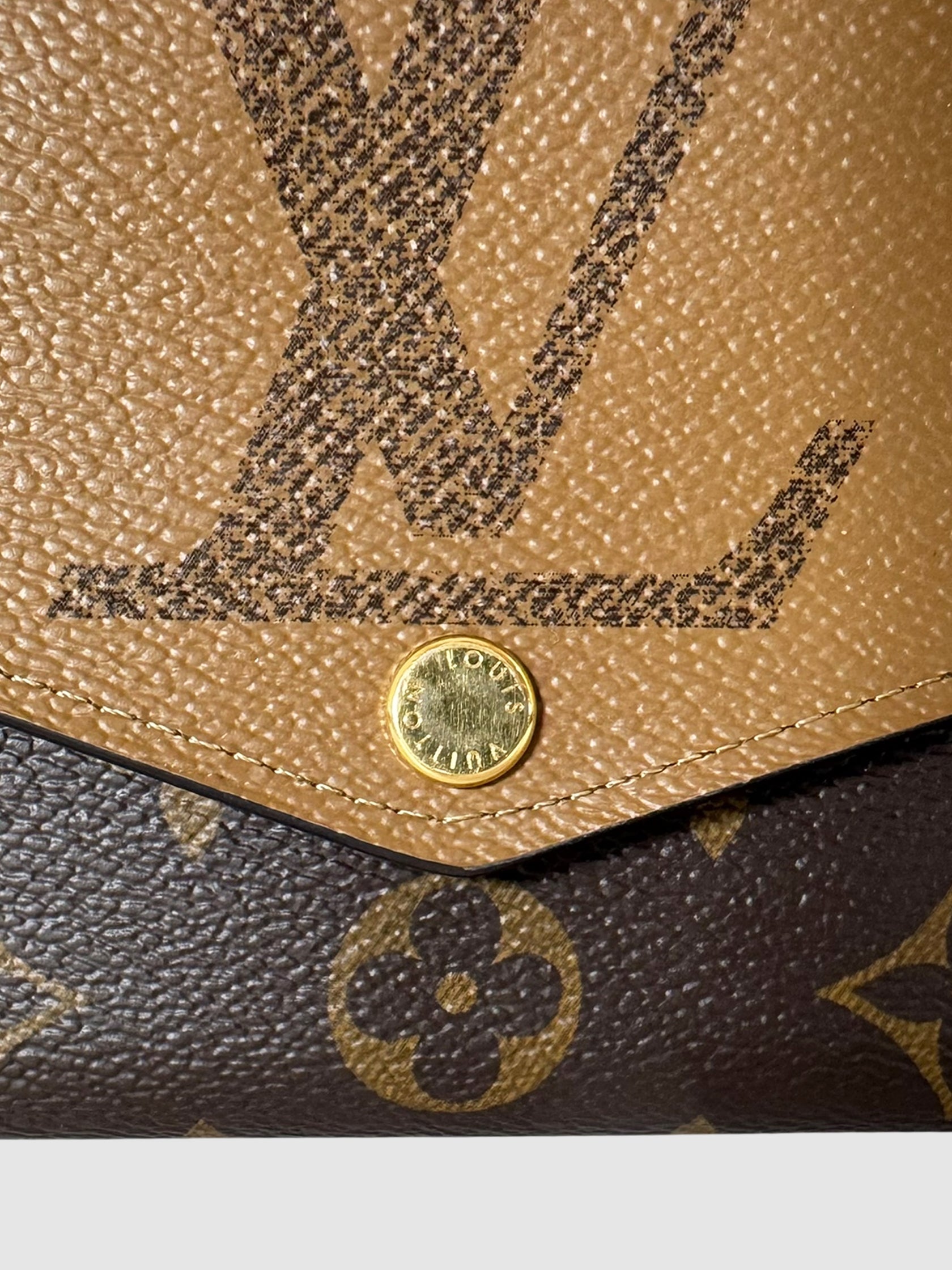 Reverse Monogram Sarah Wallet