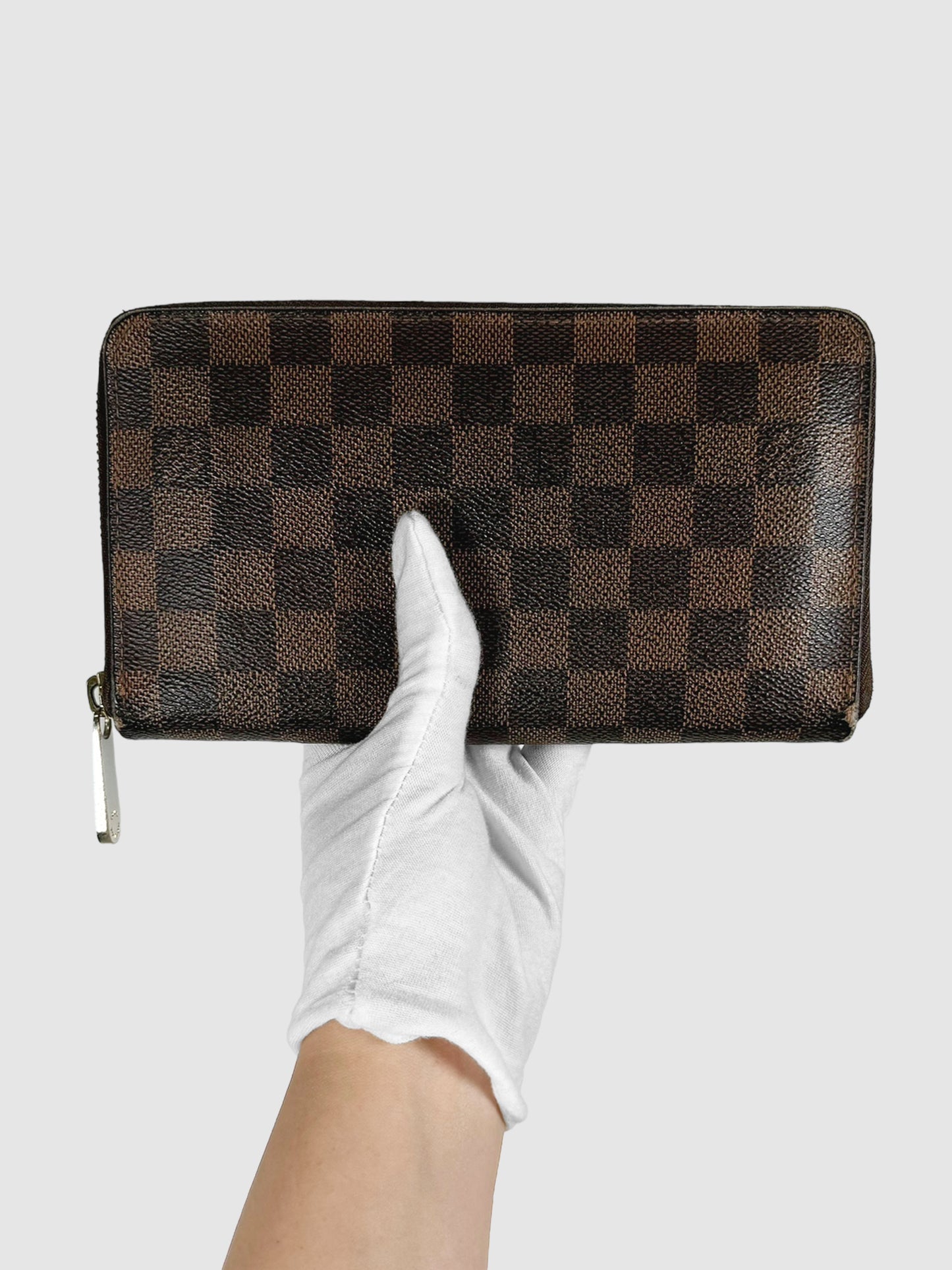 Damier Ebene Zippy Wallet