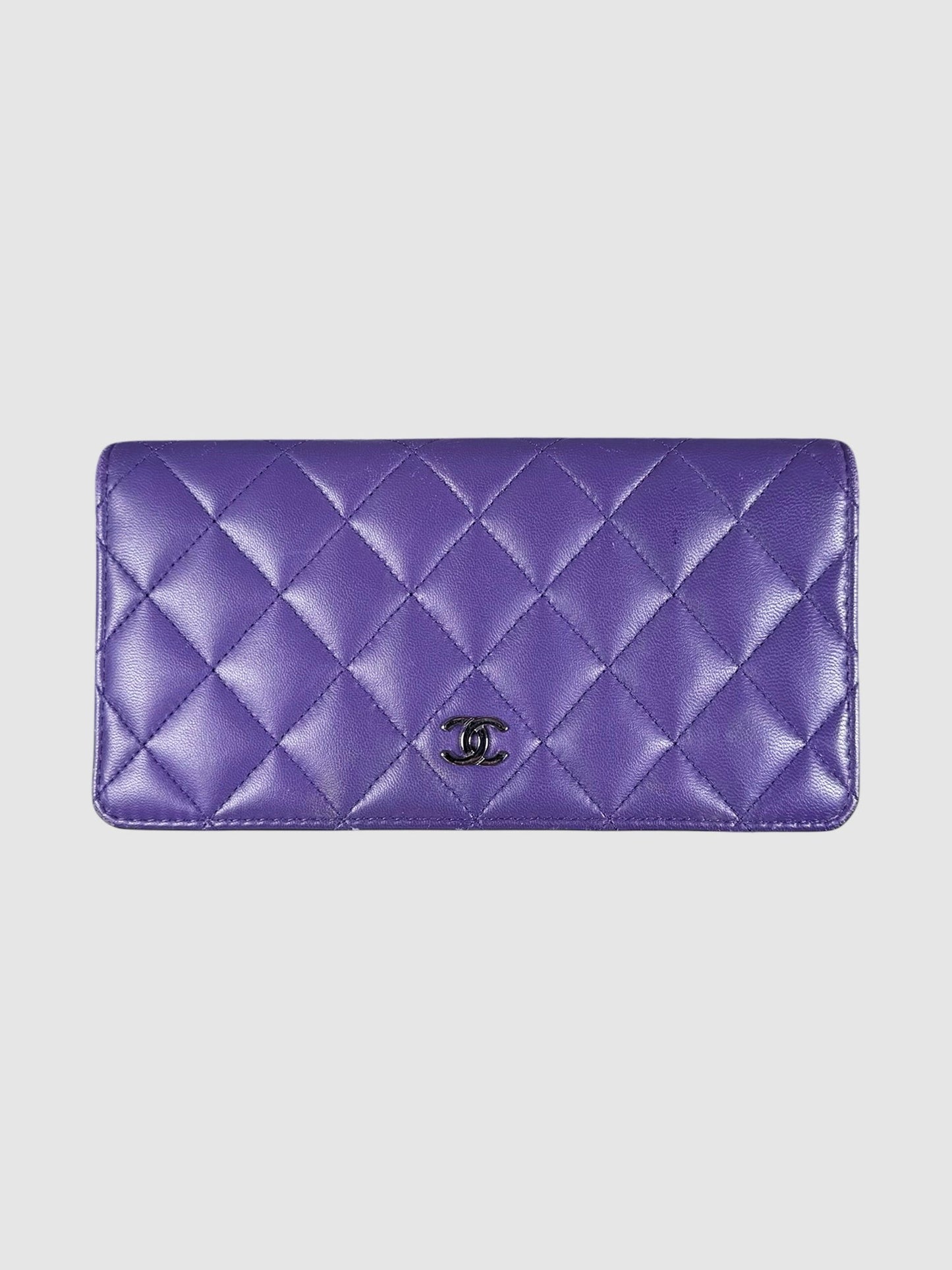 Quilted Classic Long Yen Wallet