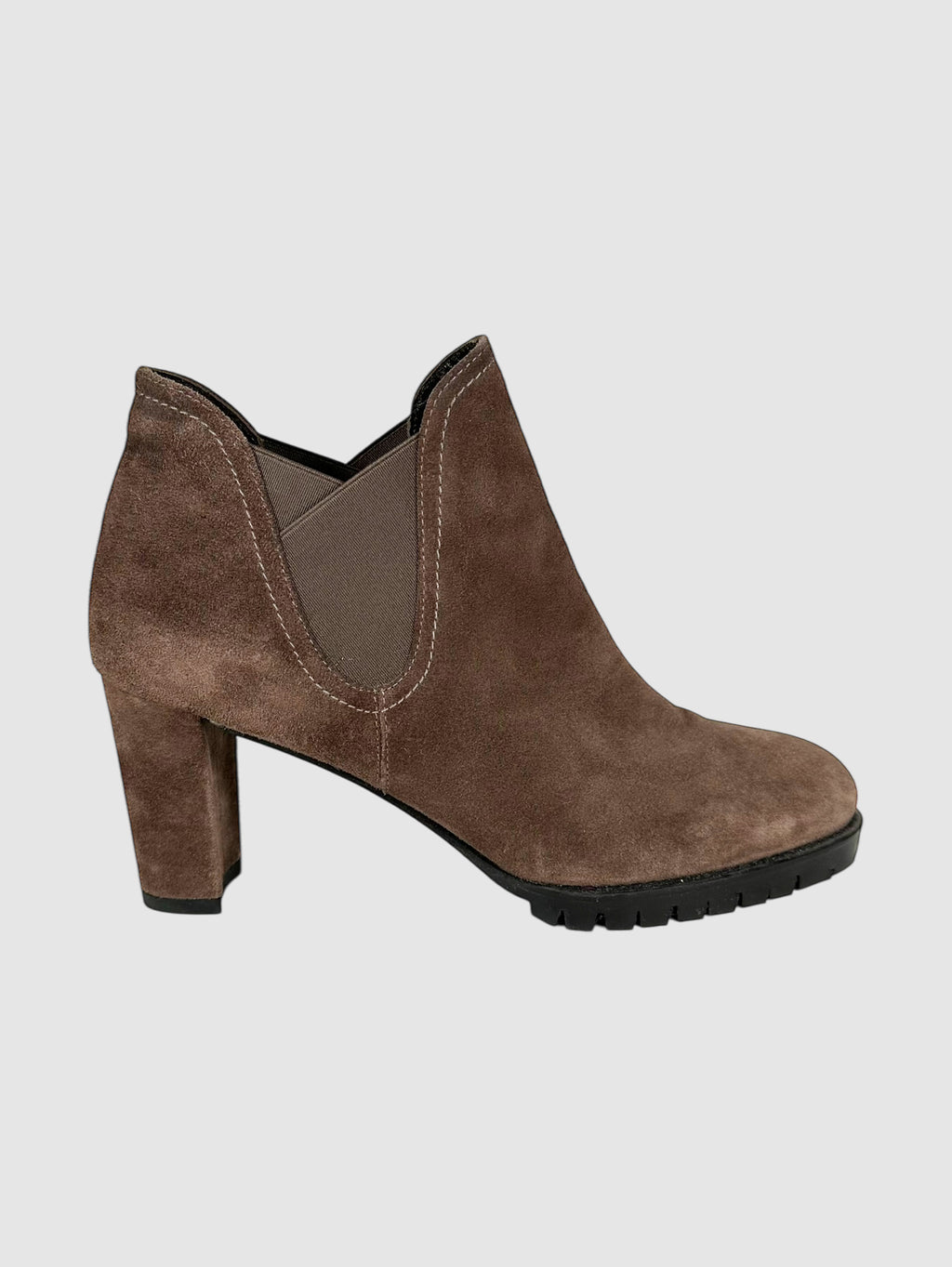 Jackson Suede Ankle Boots - Size 8.5