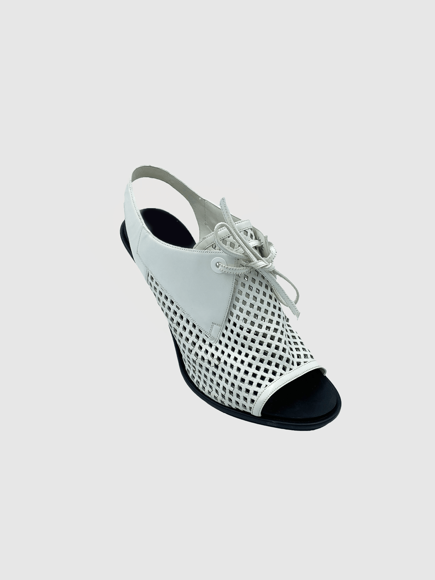 Balenciaga - Size 39 - Second Nature Boutique