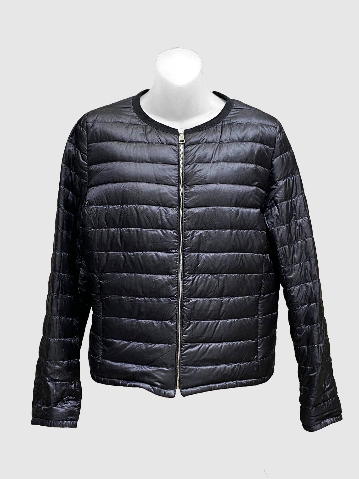 Moncler - Size 4 - Second Nature Boutique