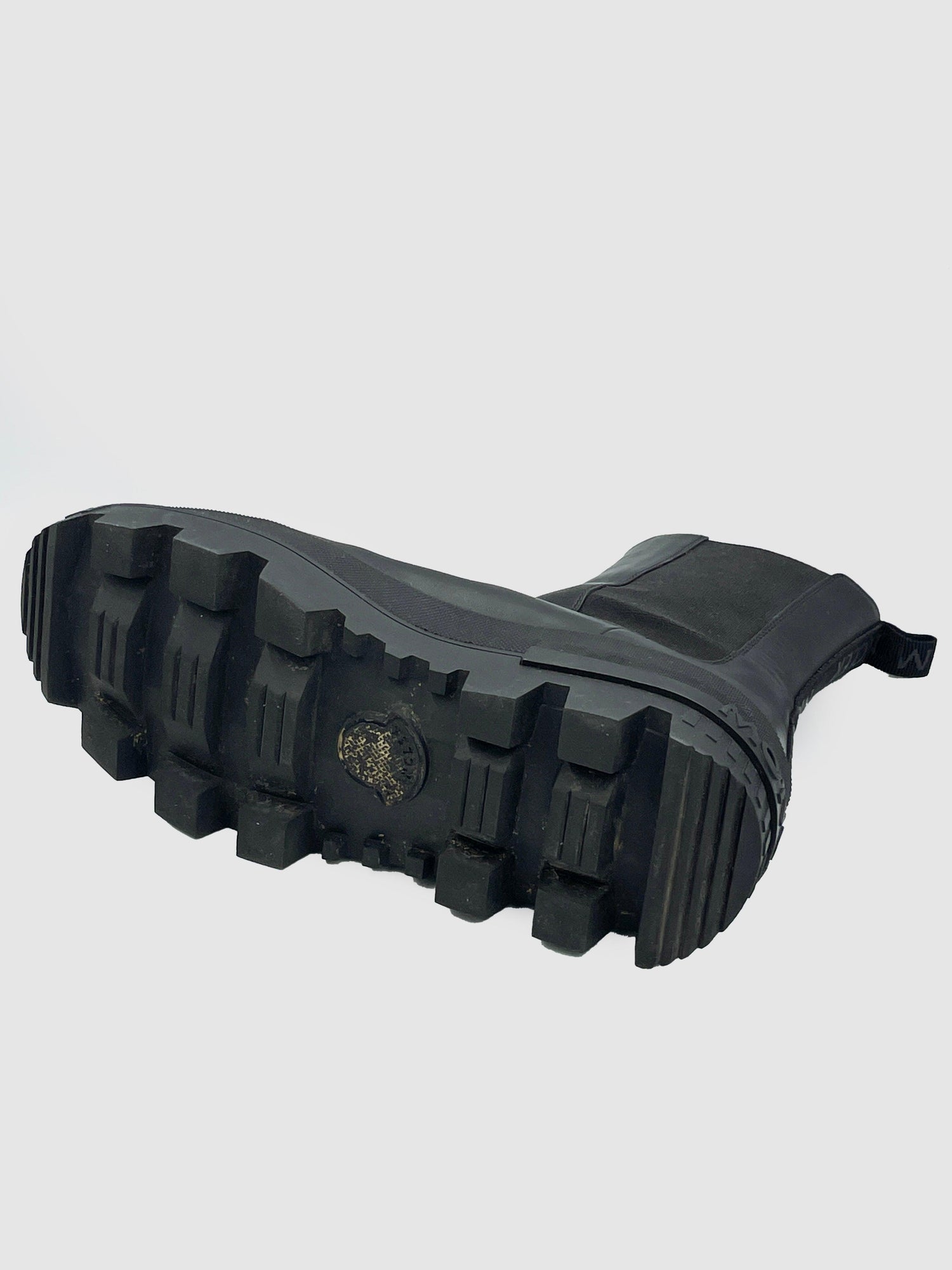 Moncler - Size 41 - Second Nature Boutique