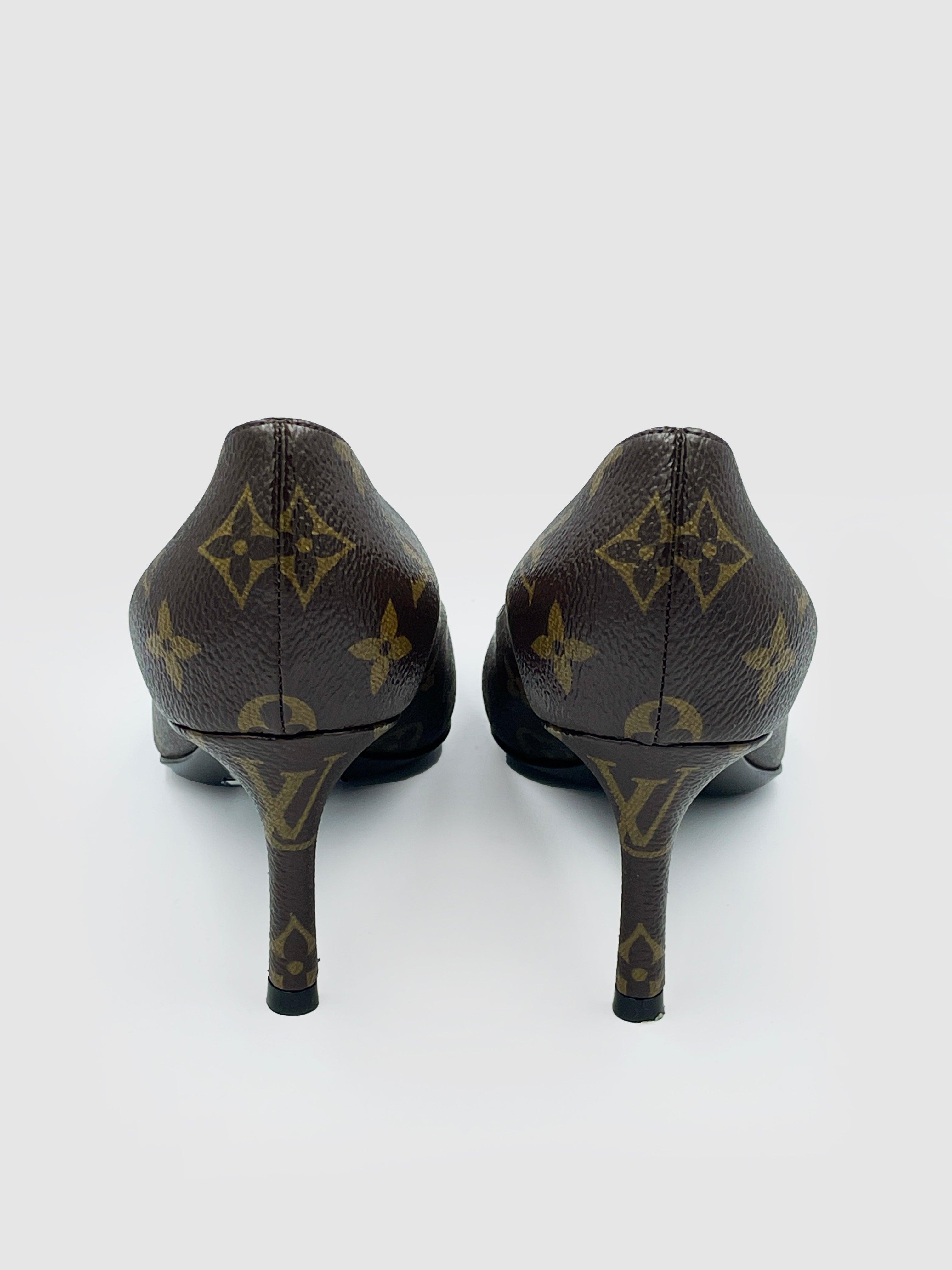 Louis Vuitton - Size 38.5 - Second Nature Boutique