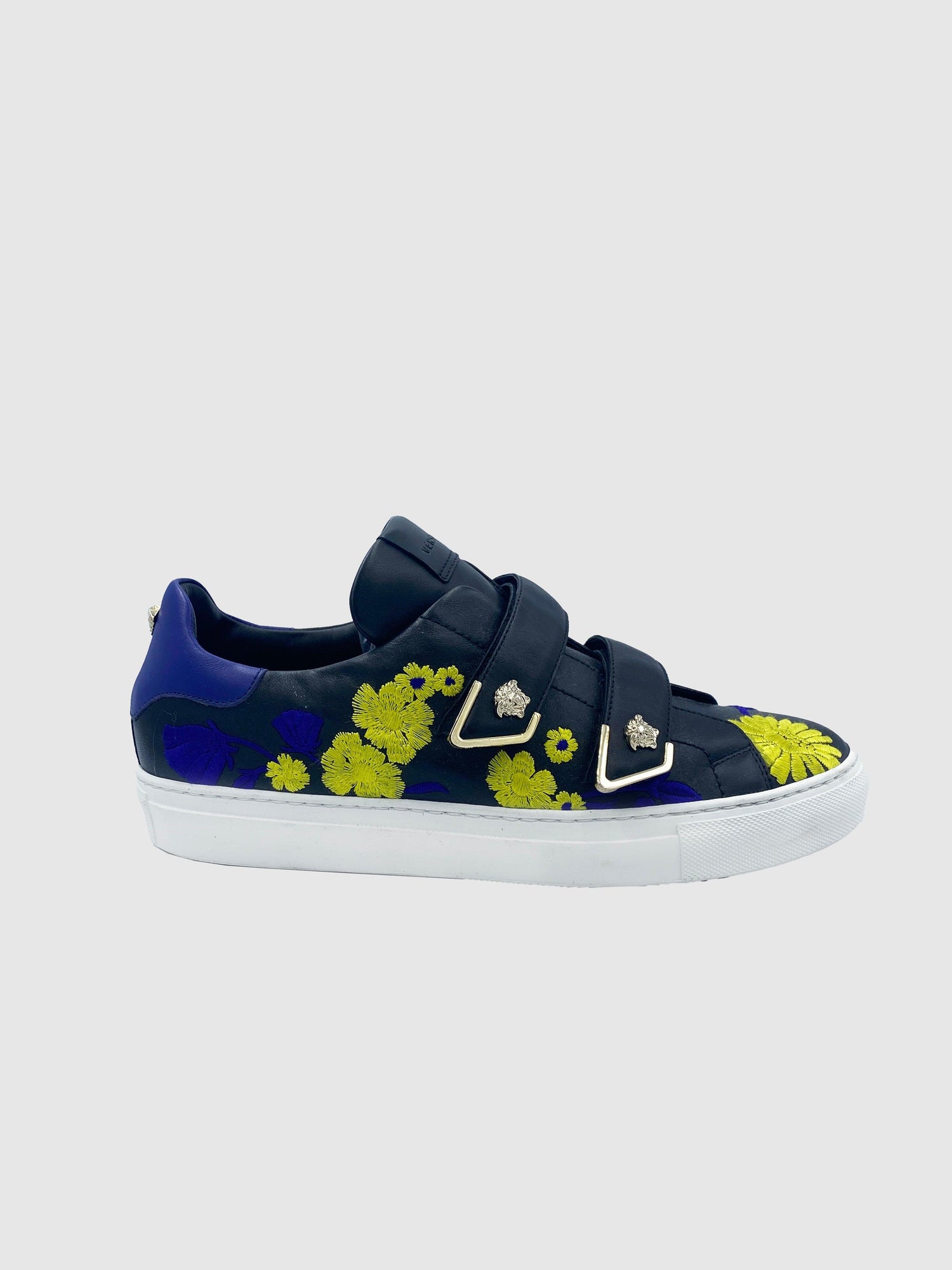 Versace - Size 41 - Second Nature Boutique