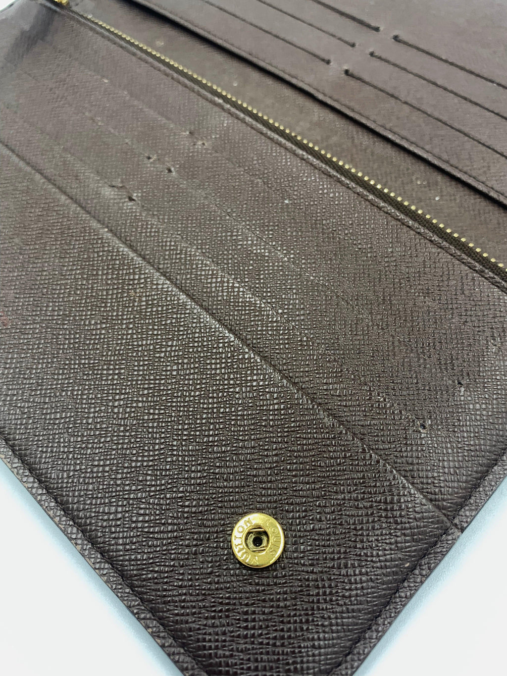 Louis Vuitton - Second Nature Boutique