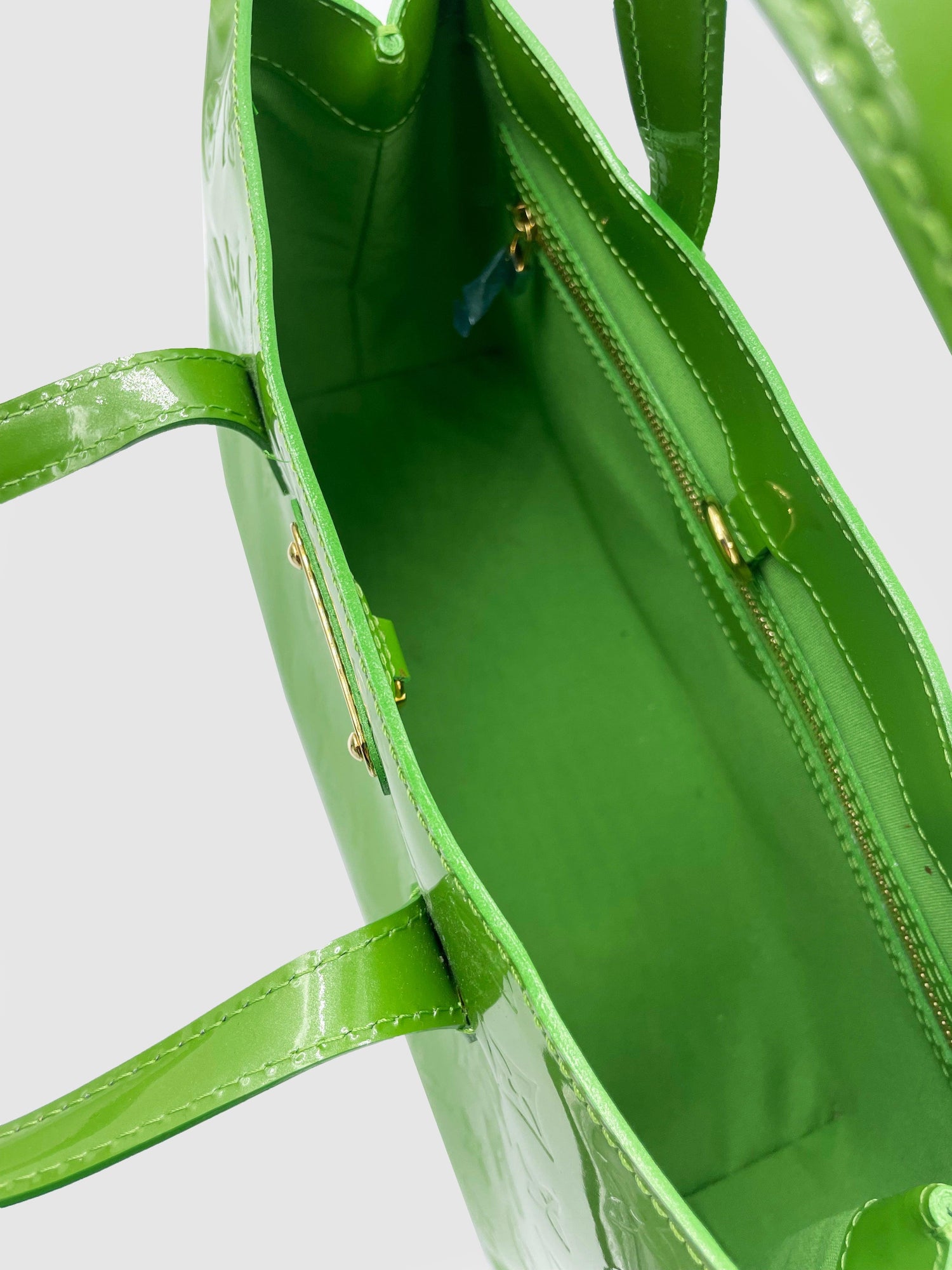 Louis Vuitton "Wilshire" - Second Nature Boutique