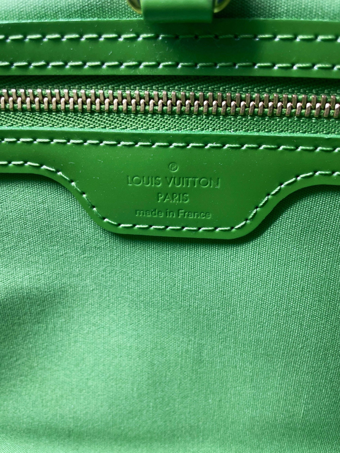 Louis Vuitton "Wilshire" - Second Nature Boutique