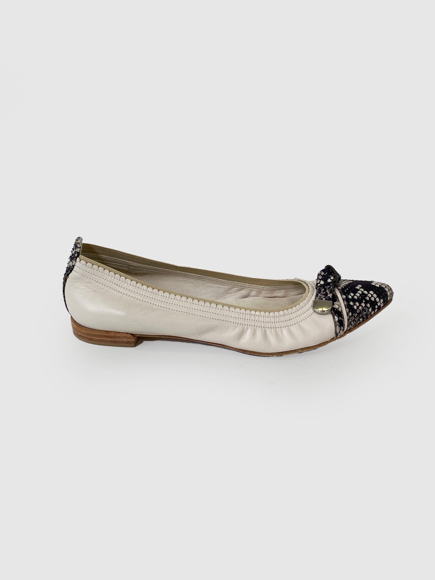 Stuart Weitzman - Size 6.5 - Second Nature Boutique