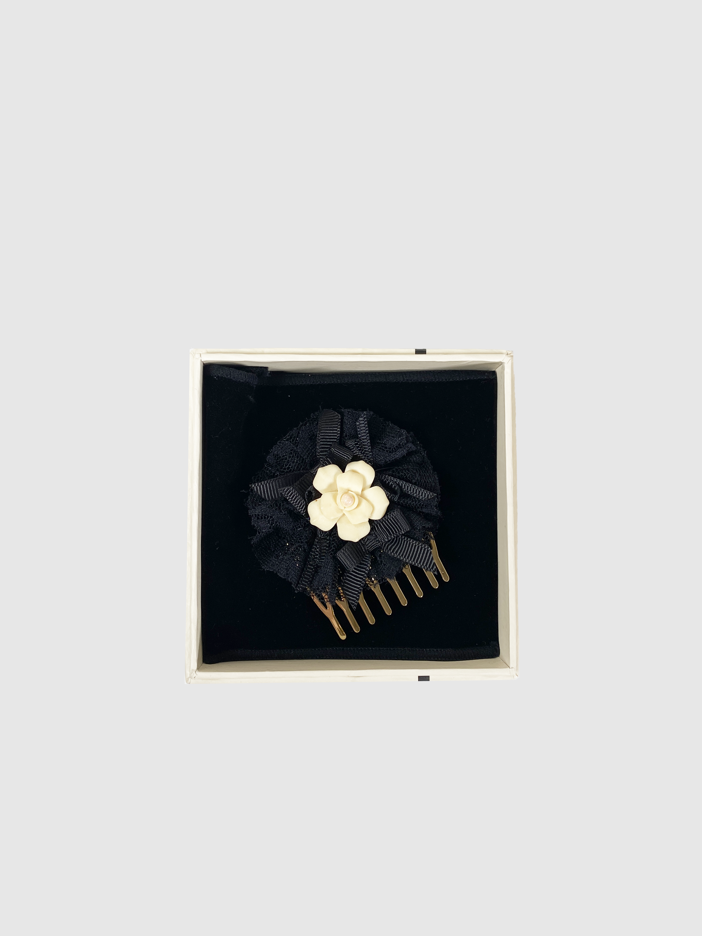 Lace Flower Hair Comb
