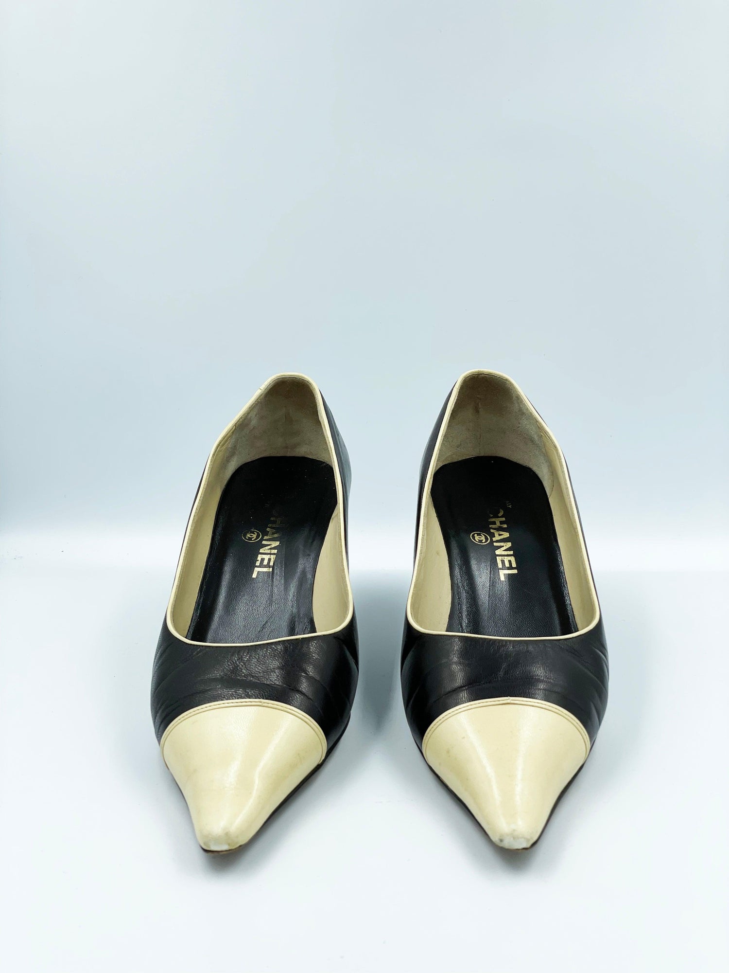 Chanel - Size 40 - Second Nature Boutique