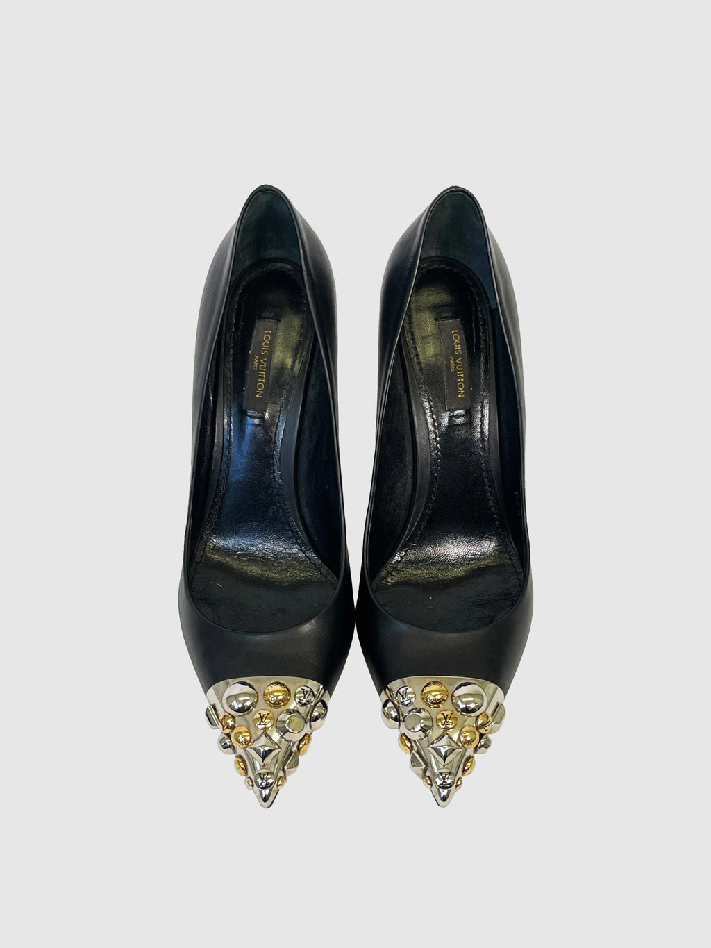 Louis Vuitton - Size 40 - Second Nature Boutique