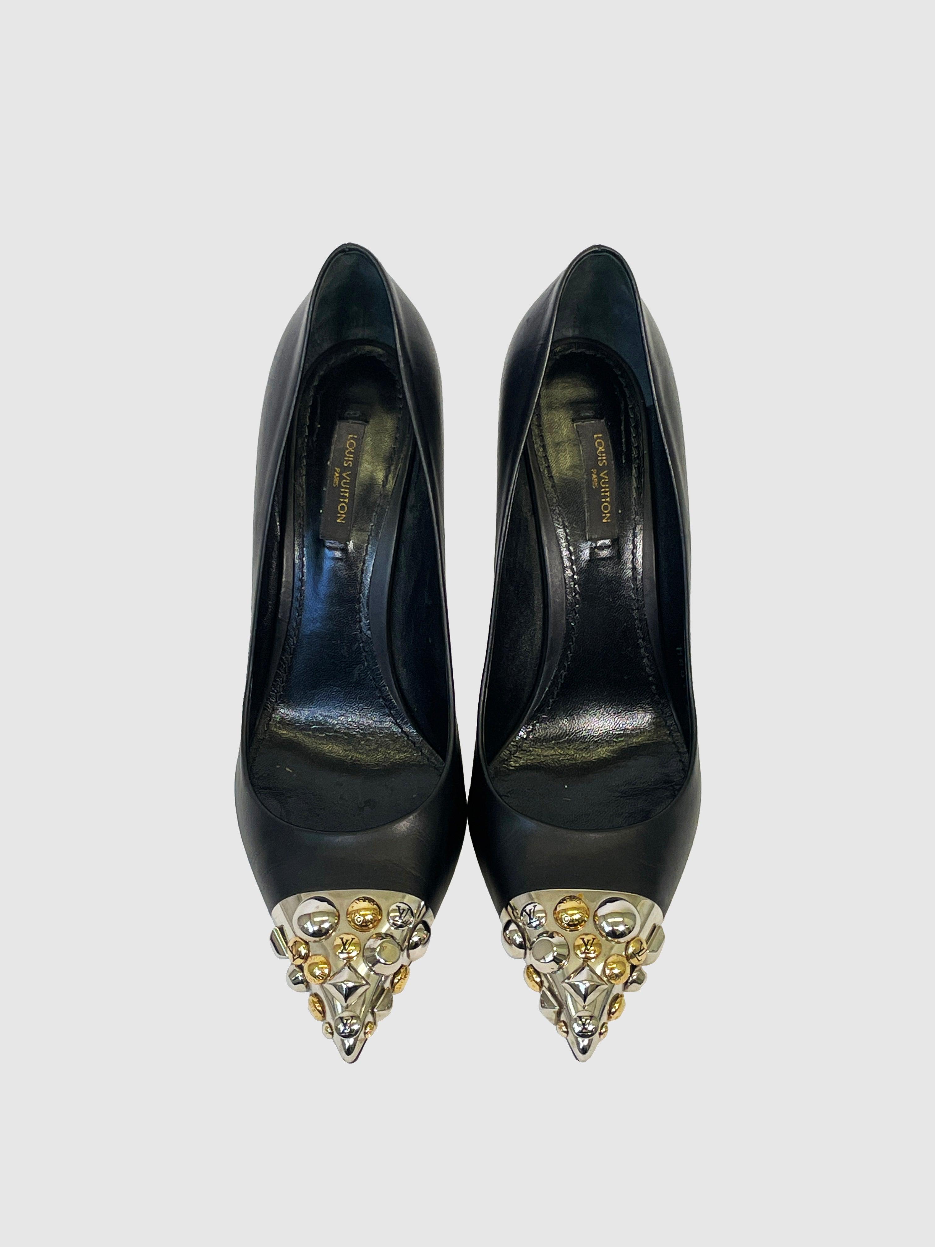 Louis Vuitton - Size 40 - Second Nature Boutique