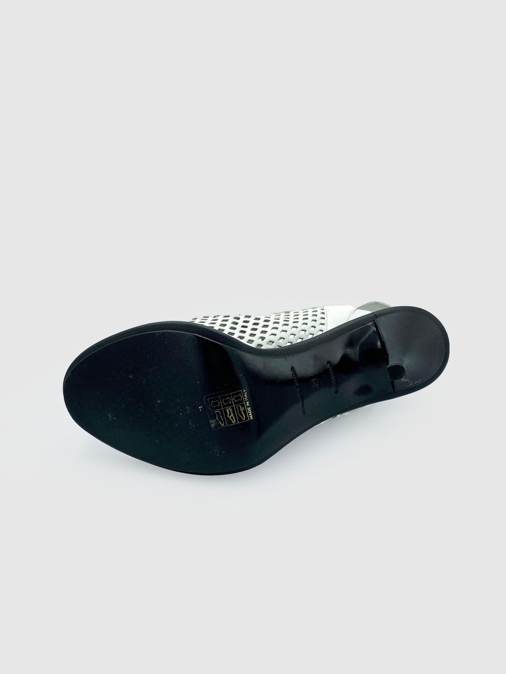 Balenciaga - Size 39 - Second Nature Boutique