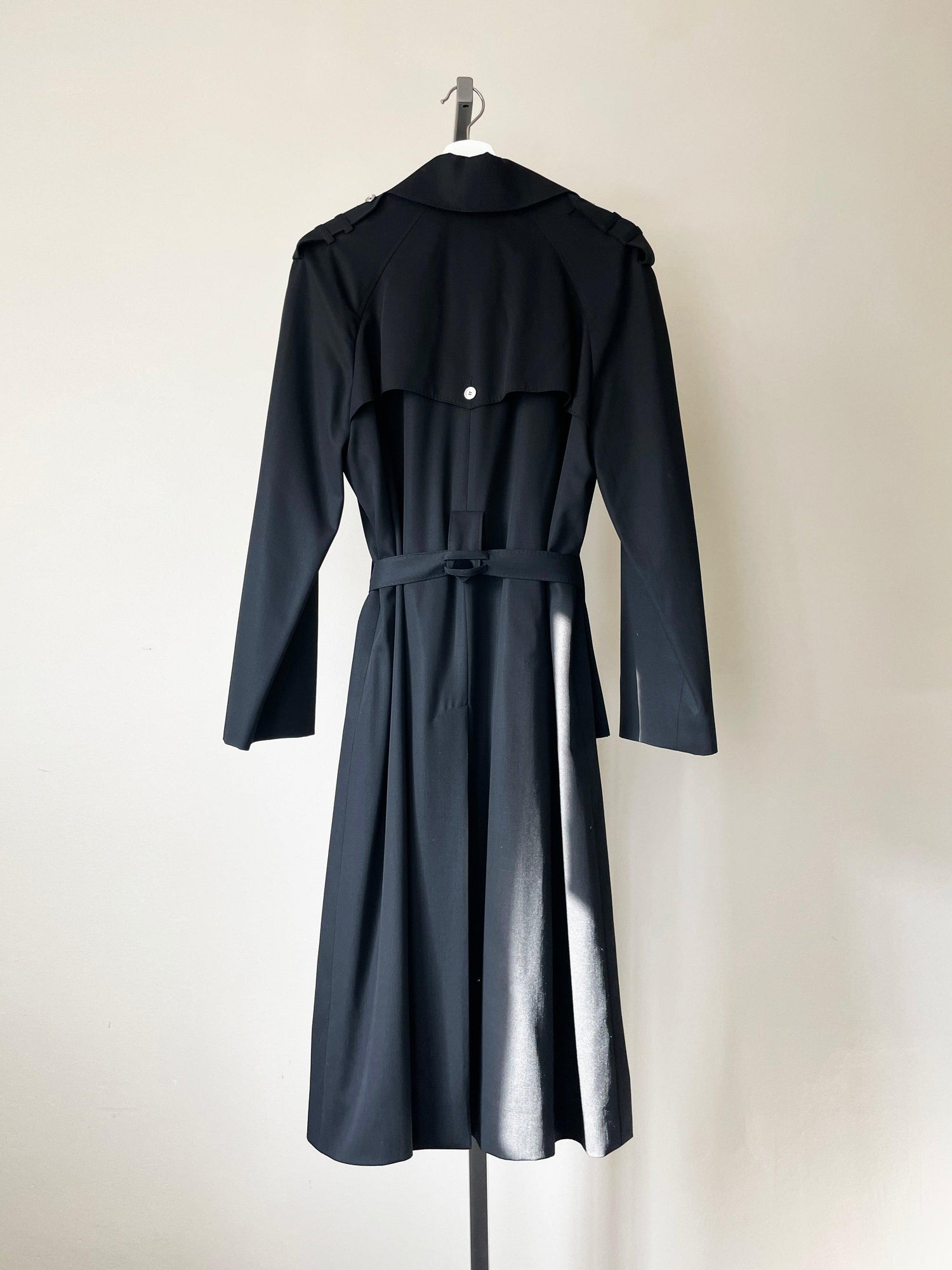 Givenchy - Size 40 - Second Nature Boutique