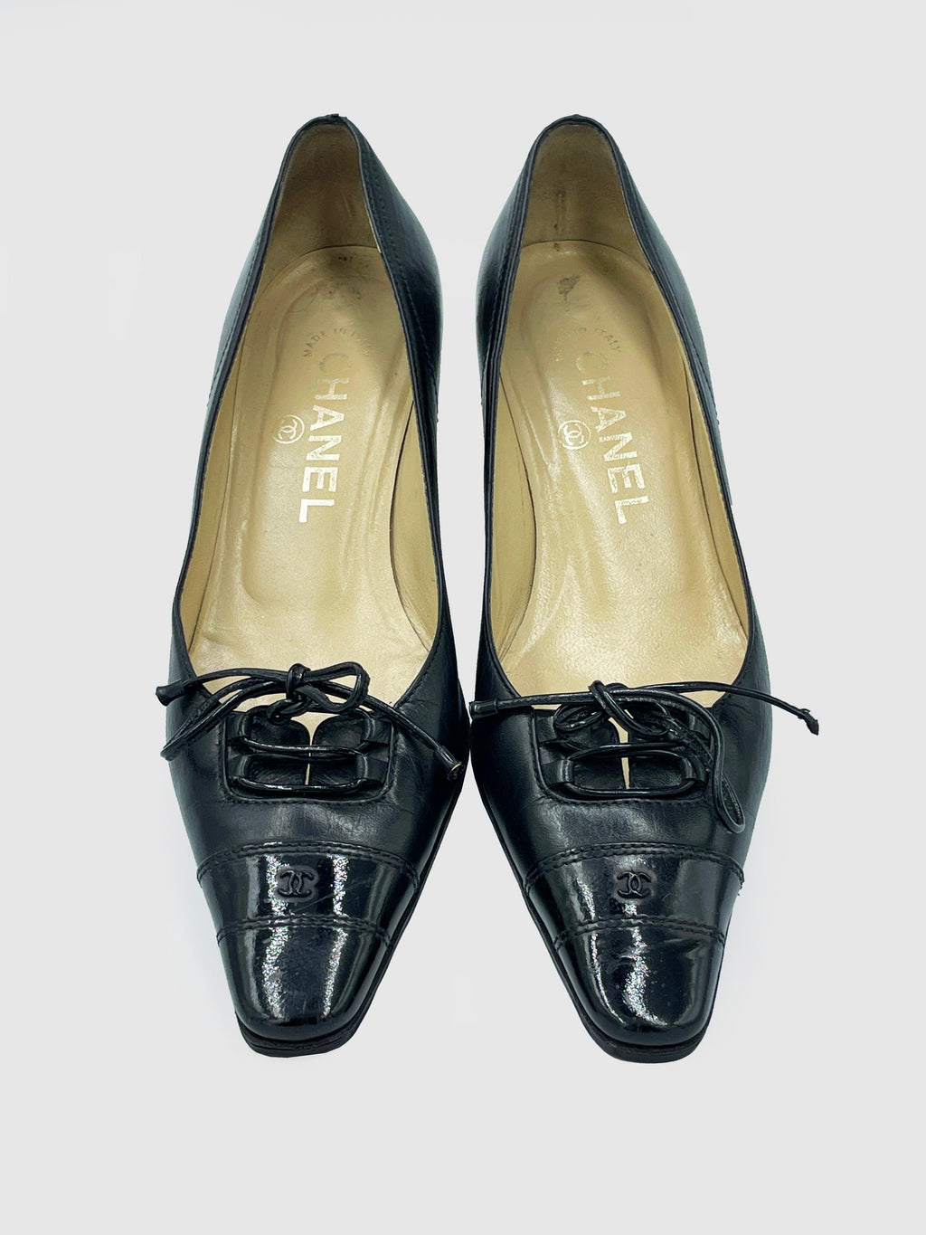 Chanel - Size 35 - Second Nature Boutique