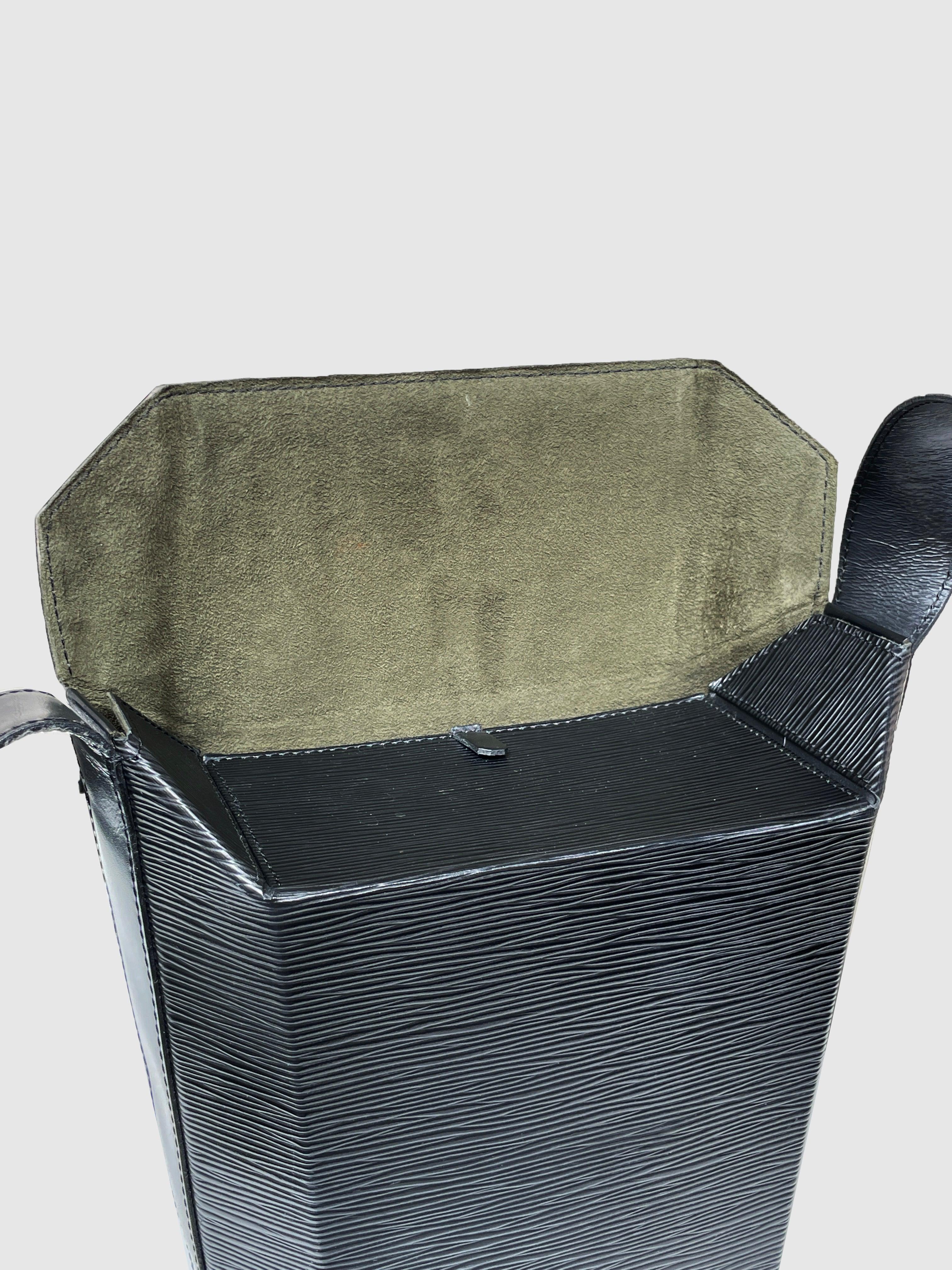 Louis Vuitton "Sac Seau" - Second Nature Boutique