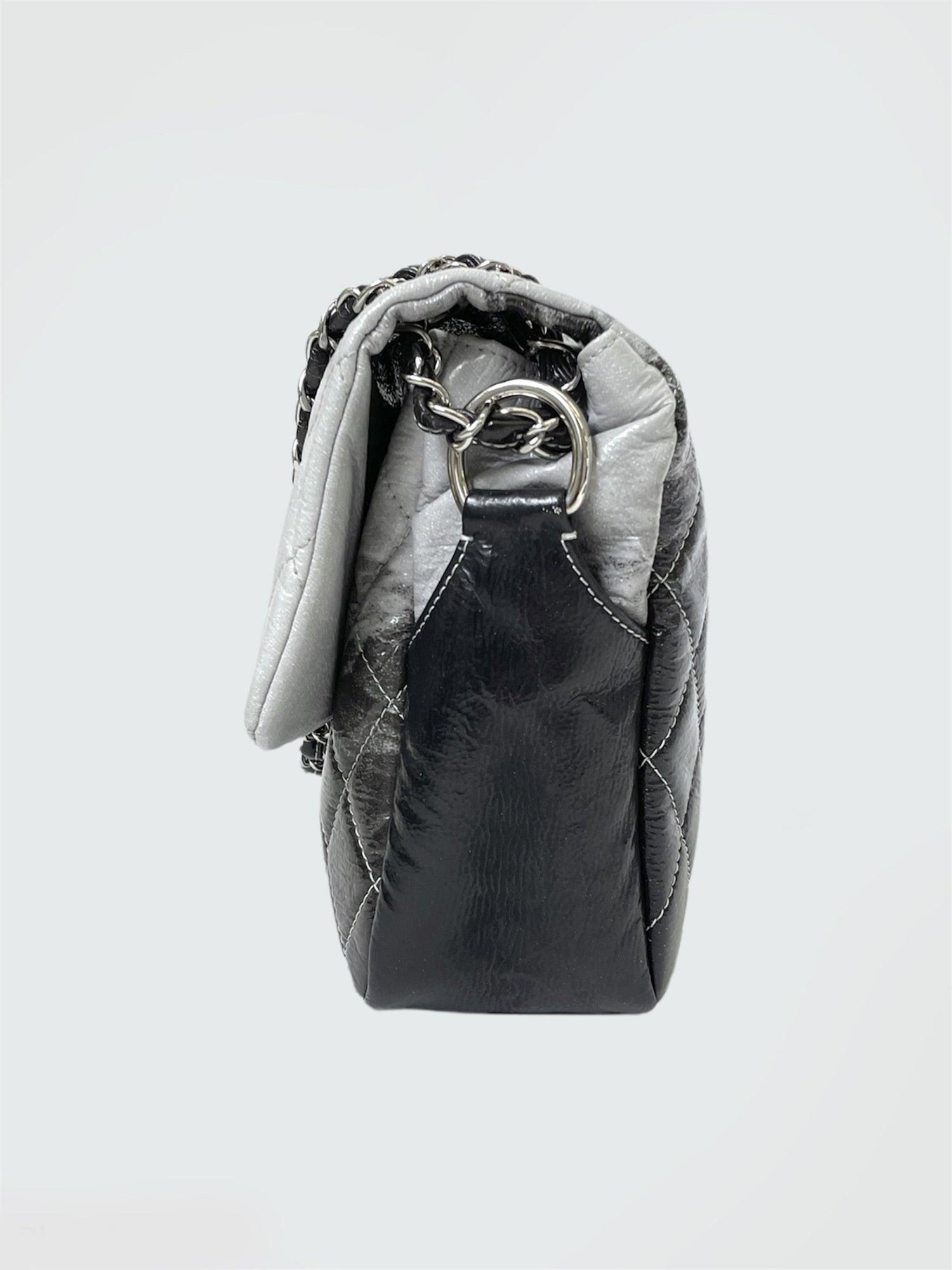 Chanel "Ombrè Jumbo Single Flap" - Second Nature Boutique