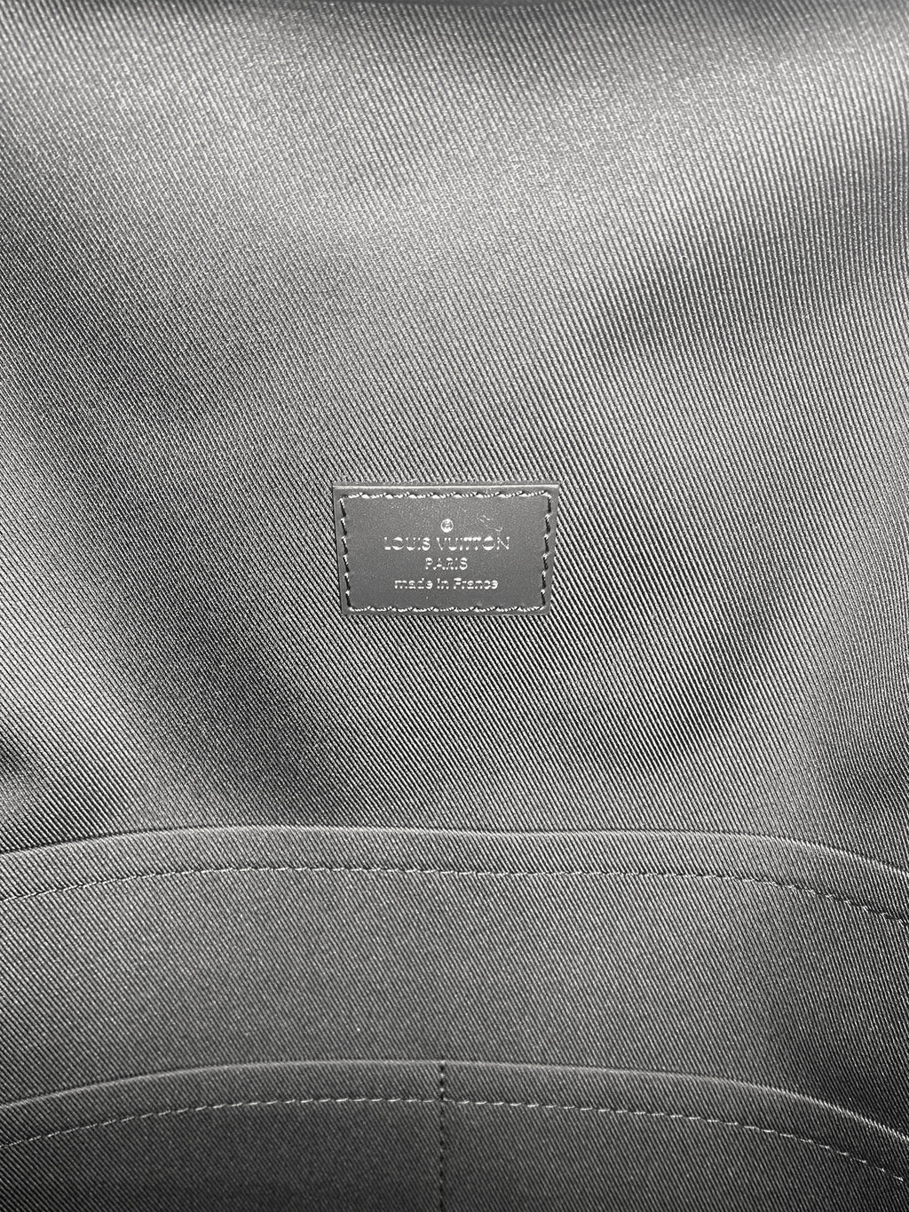 Damier Graphite Discovery Backpack