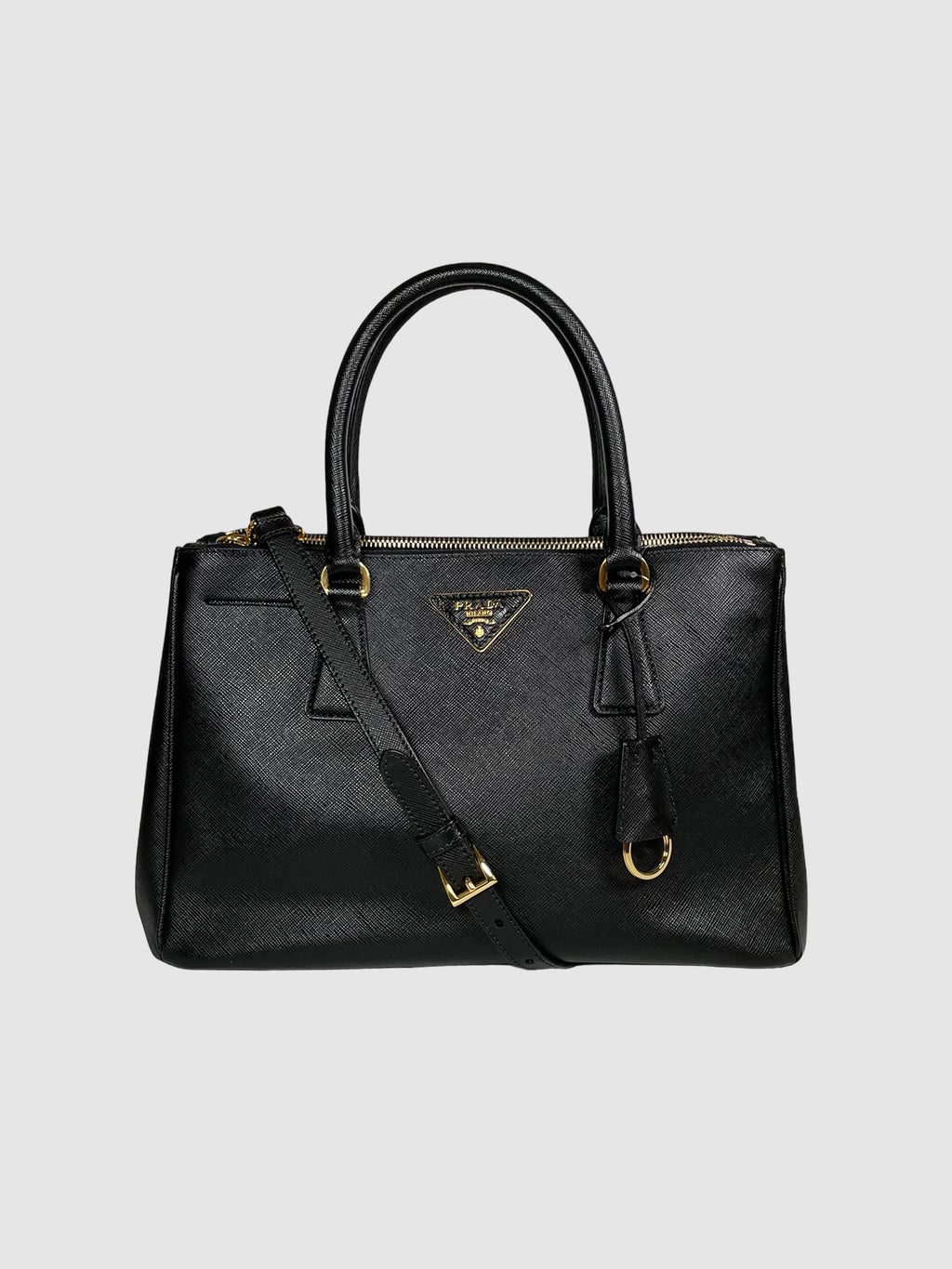 Medium Galleria Double Zip Saffiano Tote