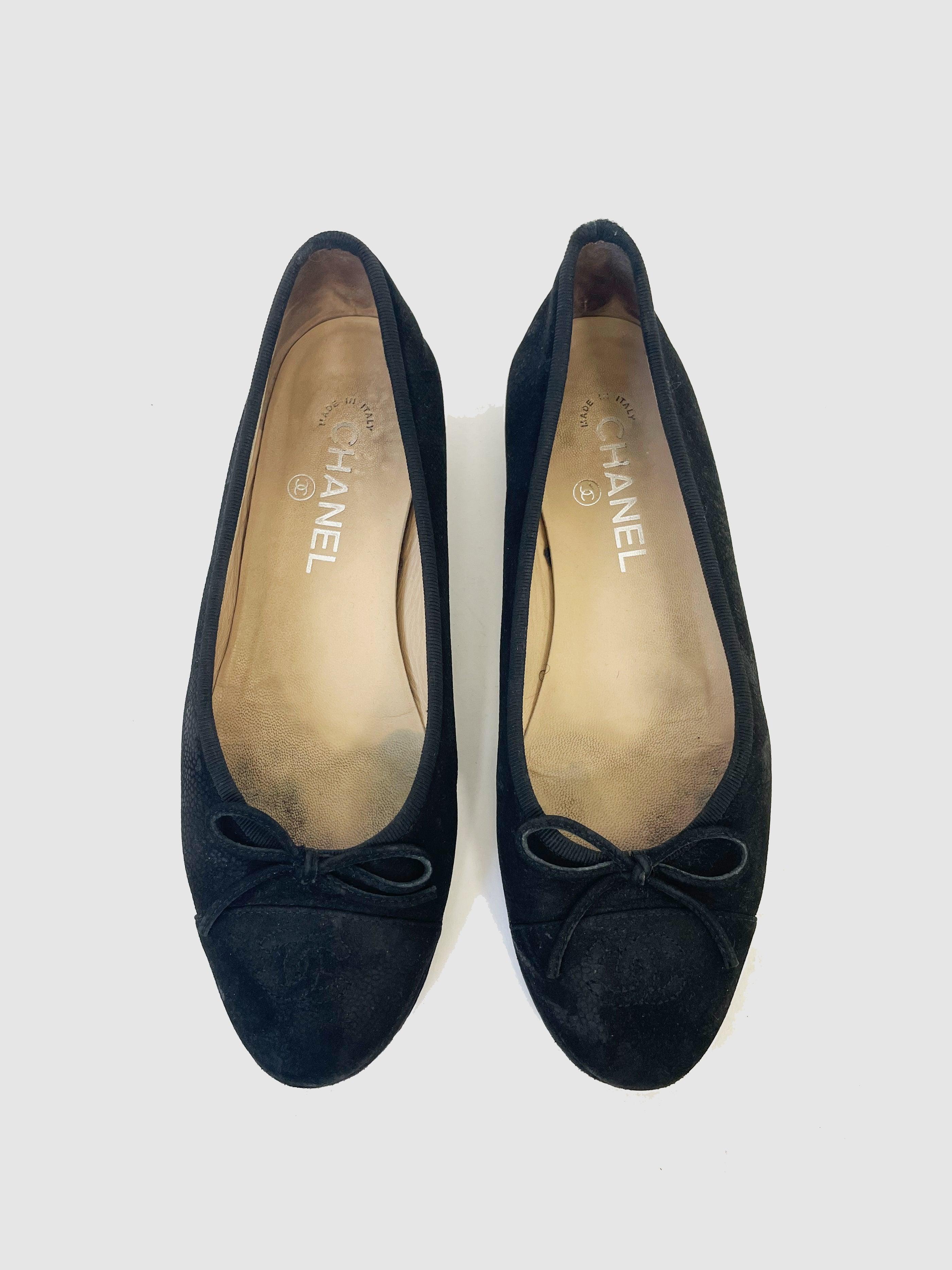 Chanel - Size 39 - Second Nature Boutique