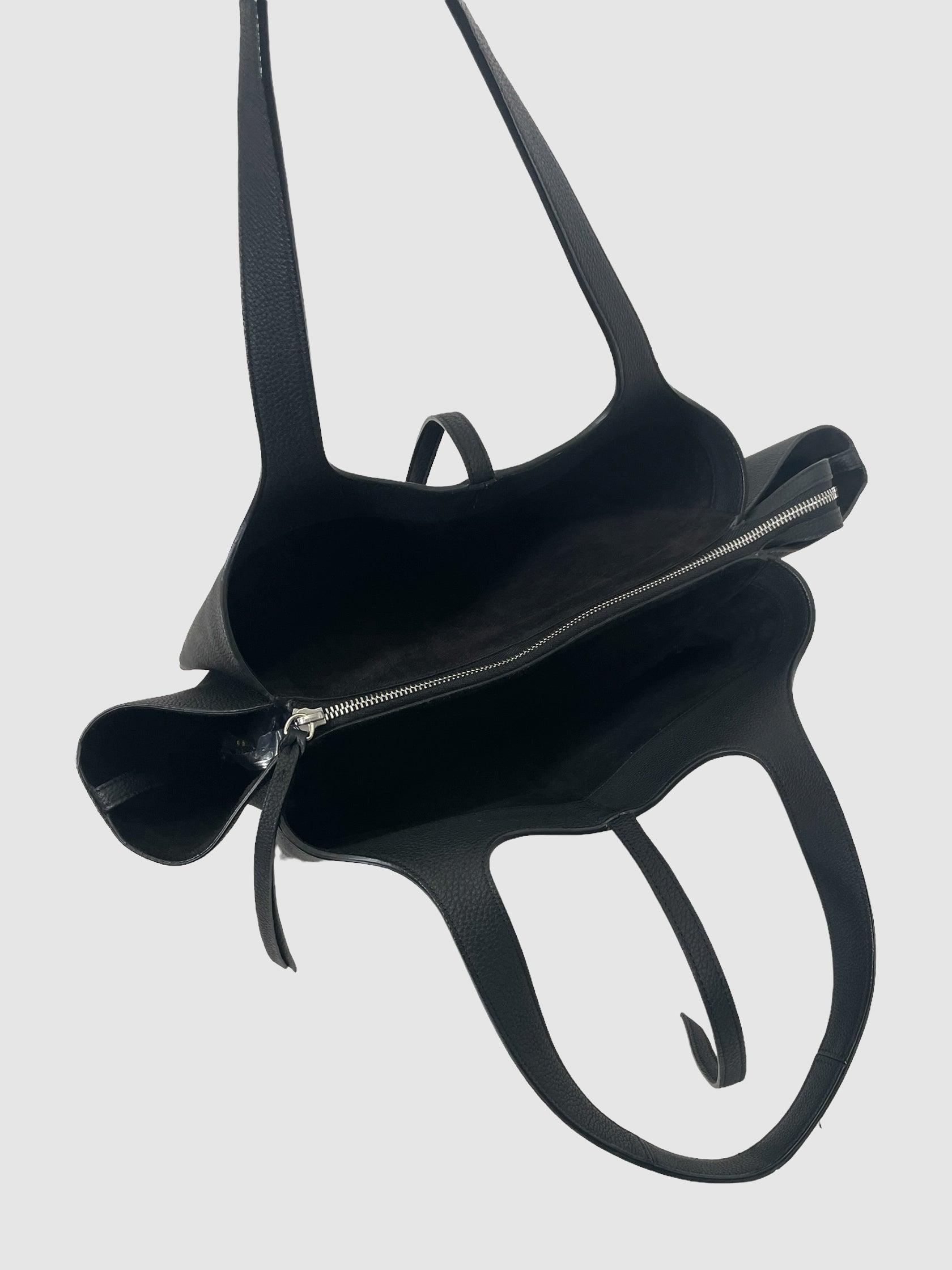 Celine Black Medium Trifold Bag - Second Nature Boutique