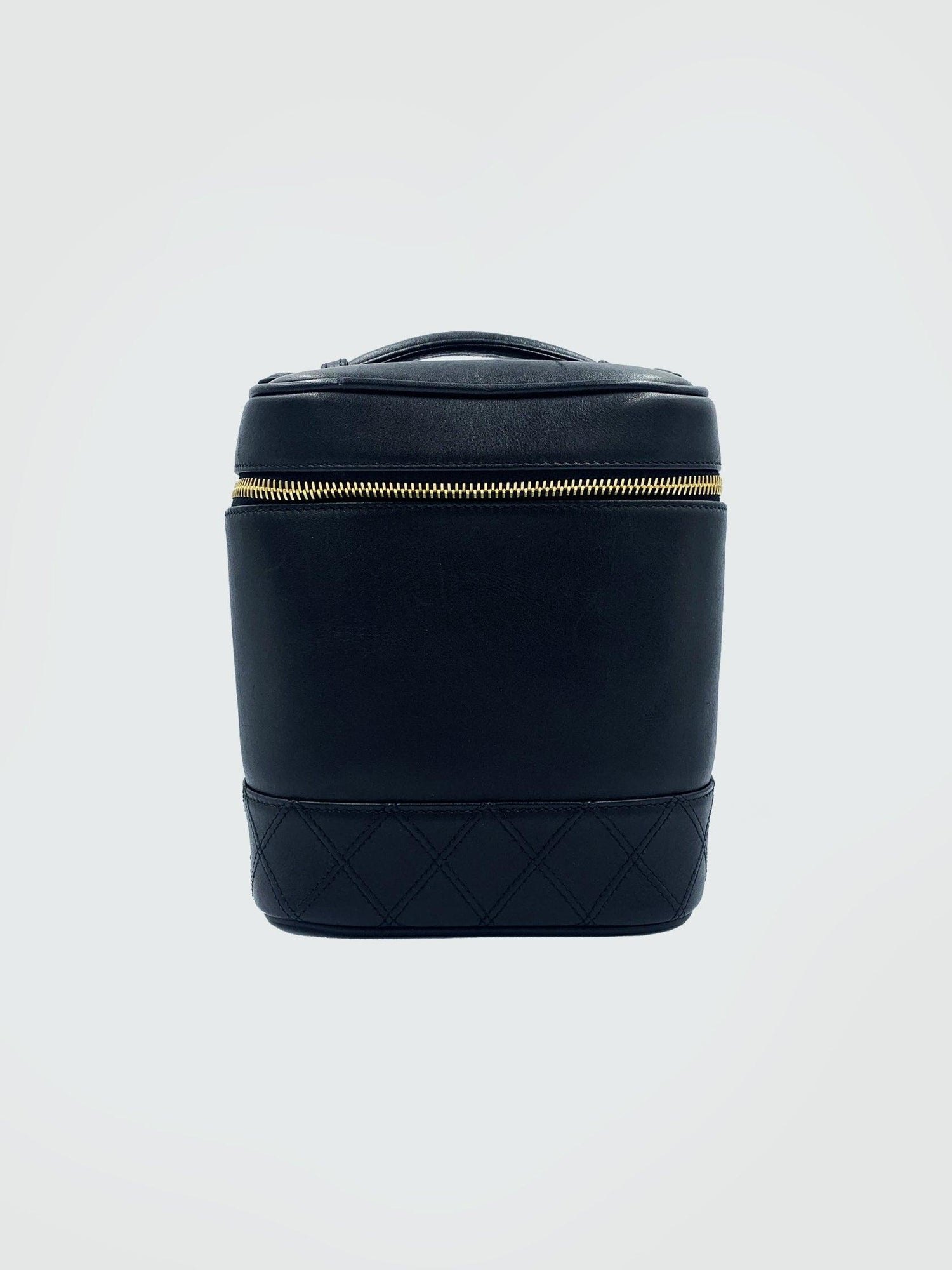 Chanel "Vanity" - Second Nature Boutique